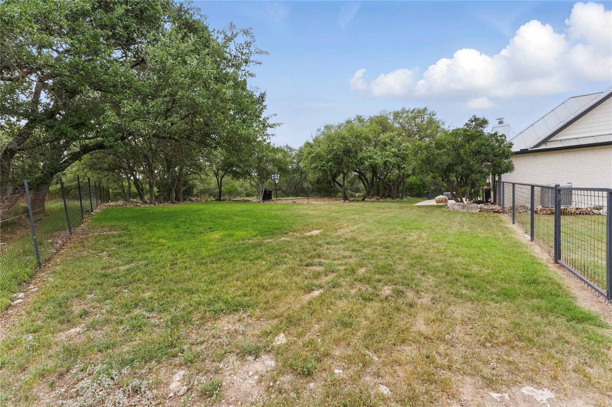 725 Winding Vw Property Photo 34