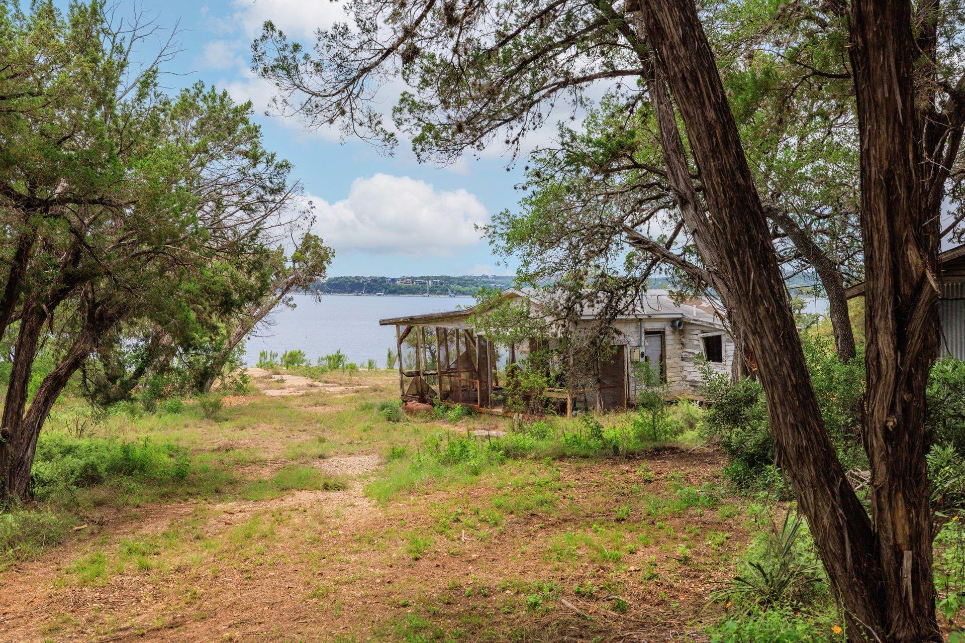 7100 Comanche Trl Property Photo 28