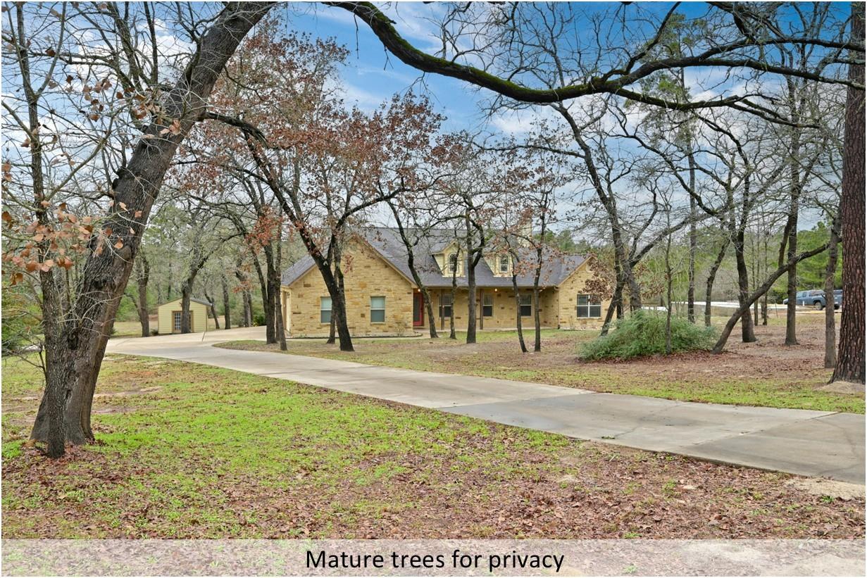 170 Woodland Ct Property Photo 4