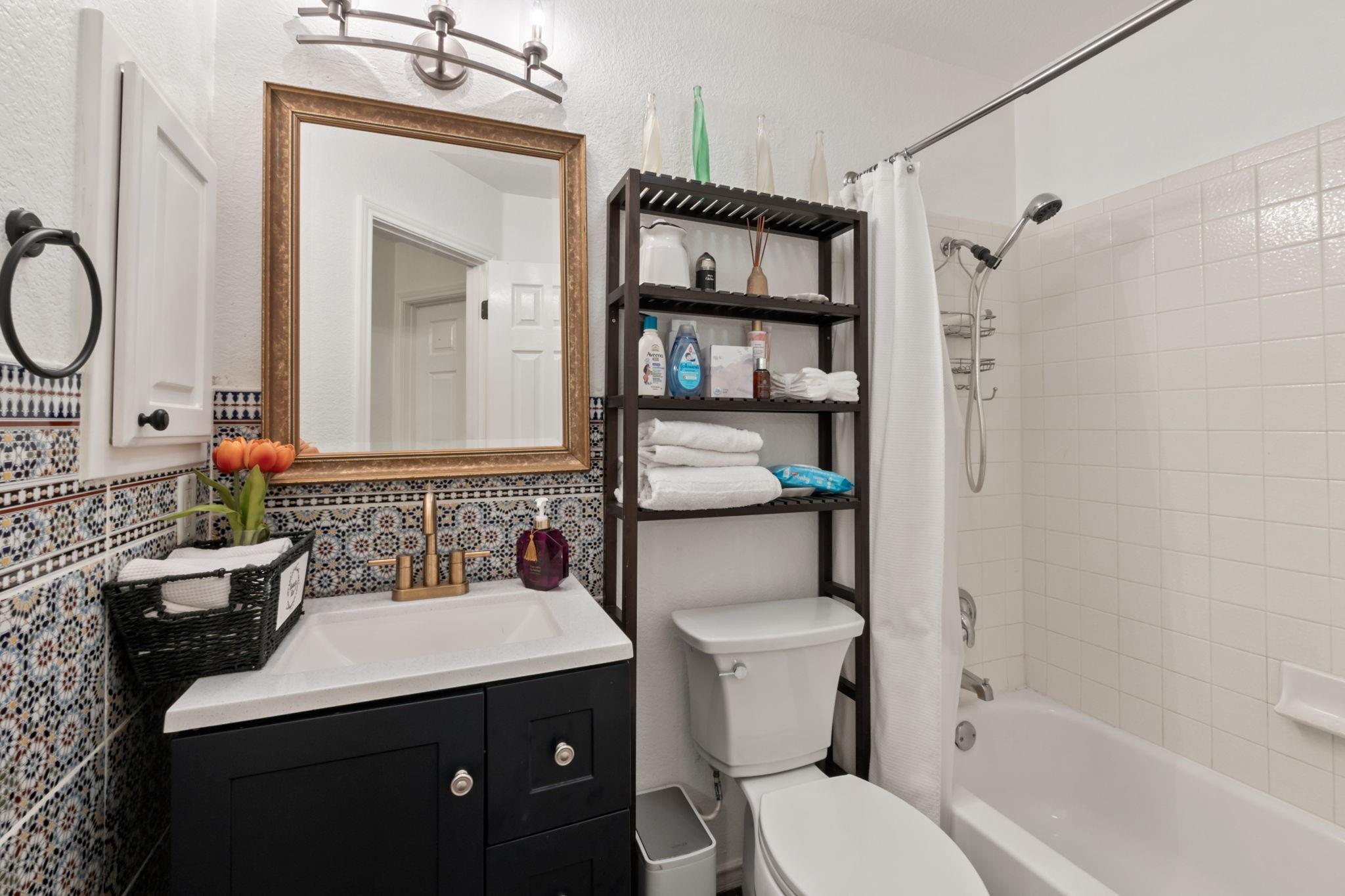 17703 Village Dr Property Photo 30