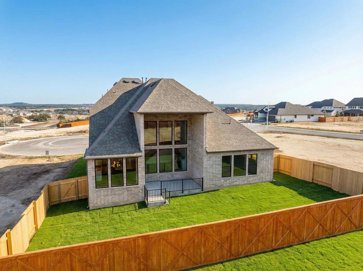507 Uphill Ct Property Photo 22
