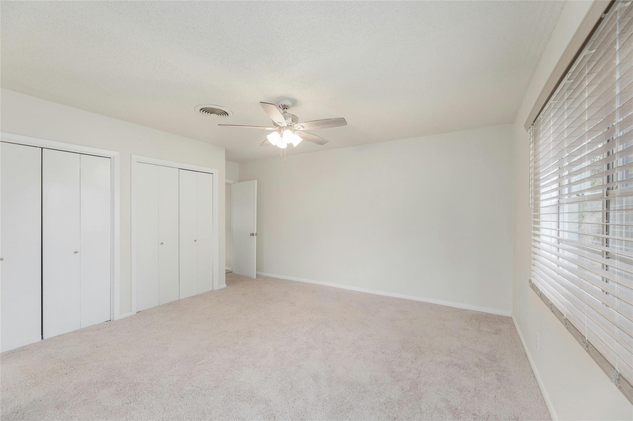 419 N Doak St Property Photo 19
