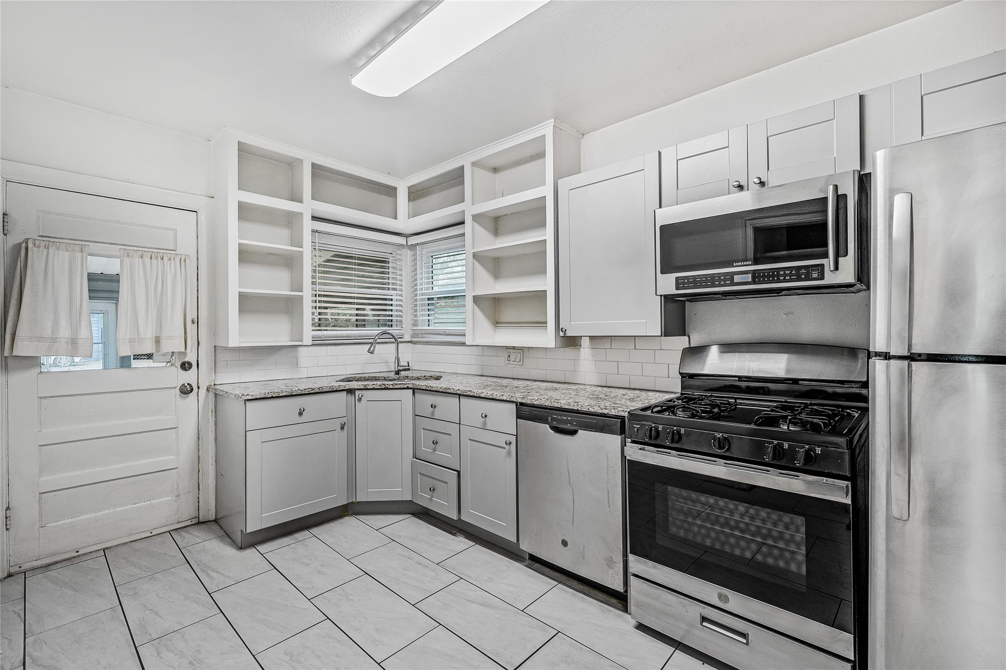 2802 Dancy St Property Photo