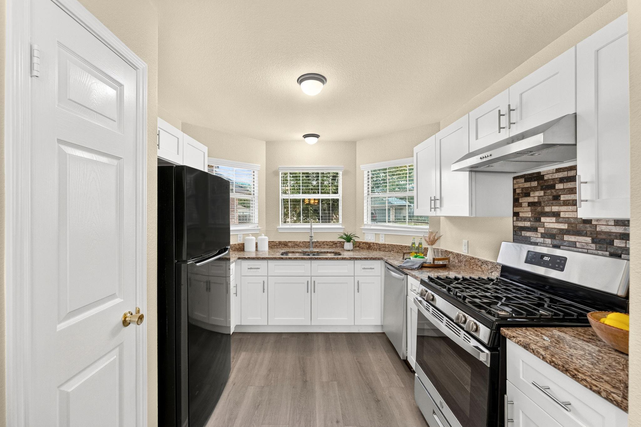 1604 Southwestern Trl Property Photo 11