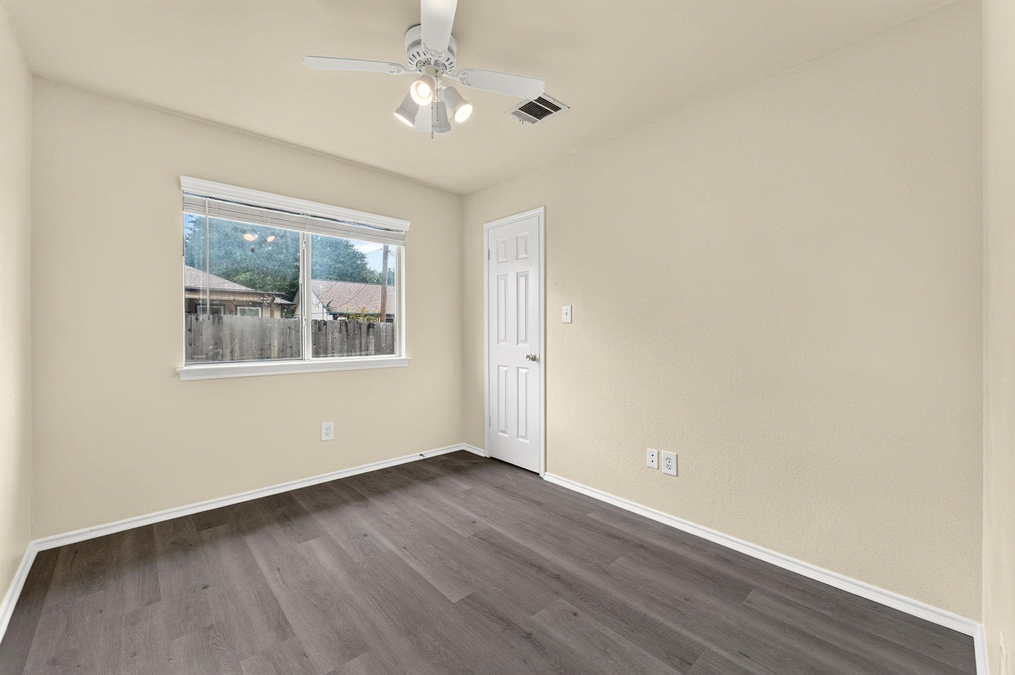 1604 Southwestern Trl Property Photo 16