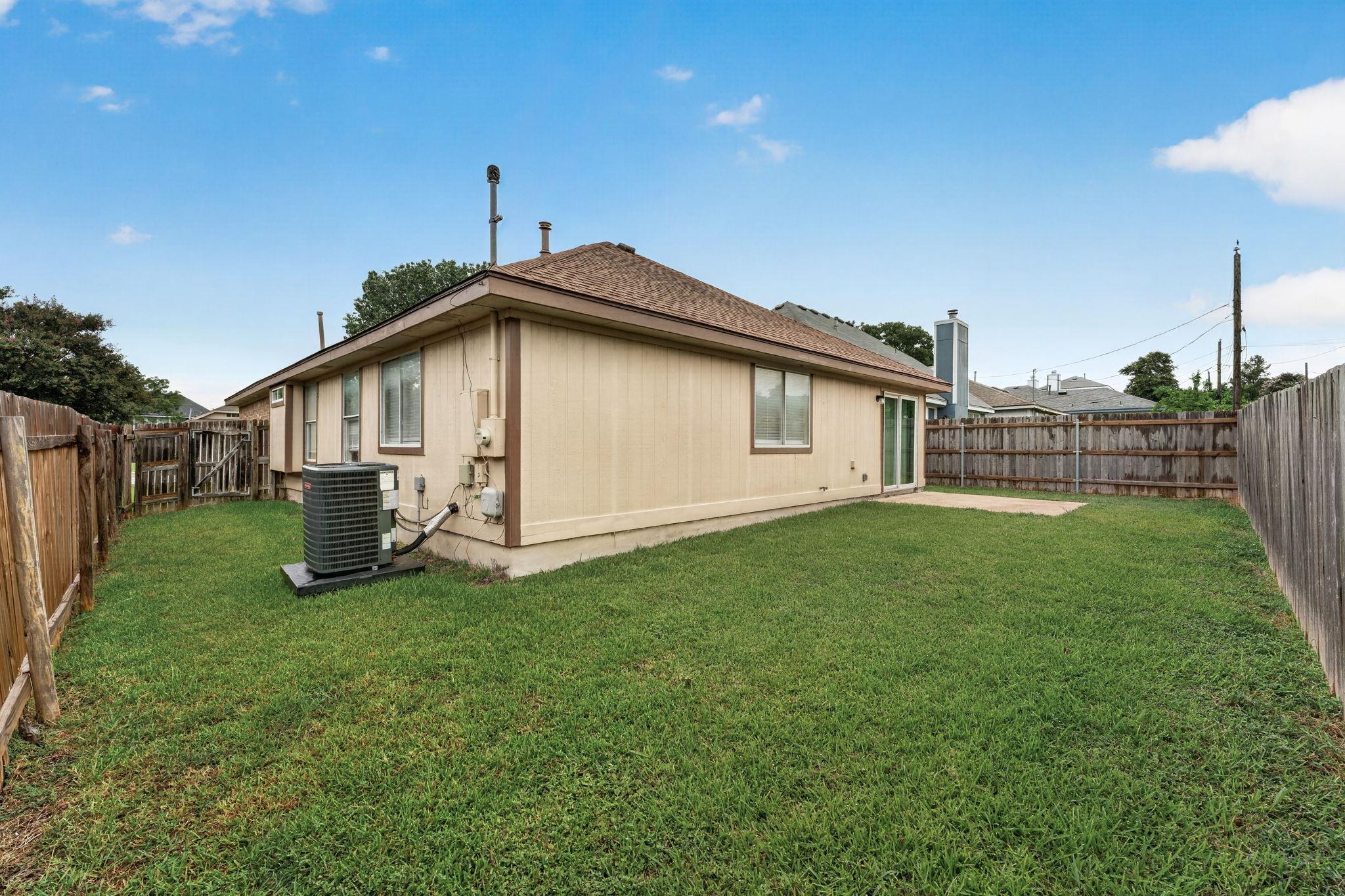 1604 Southwestern Trl Property Photo 19