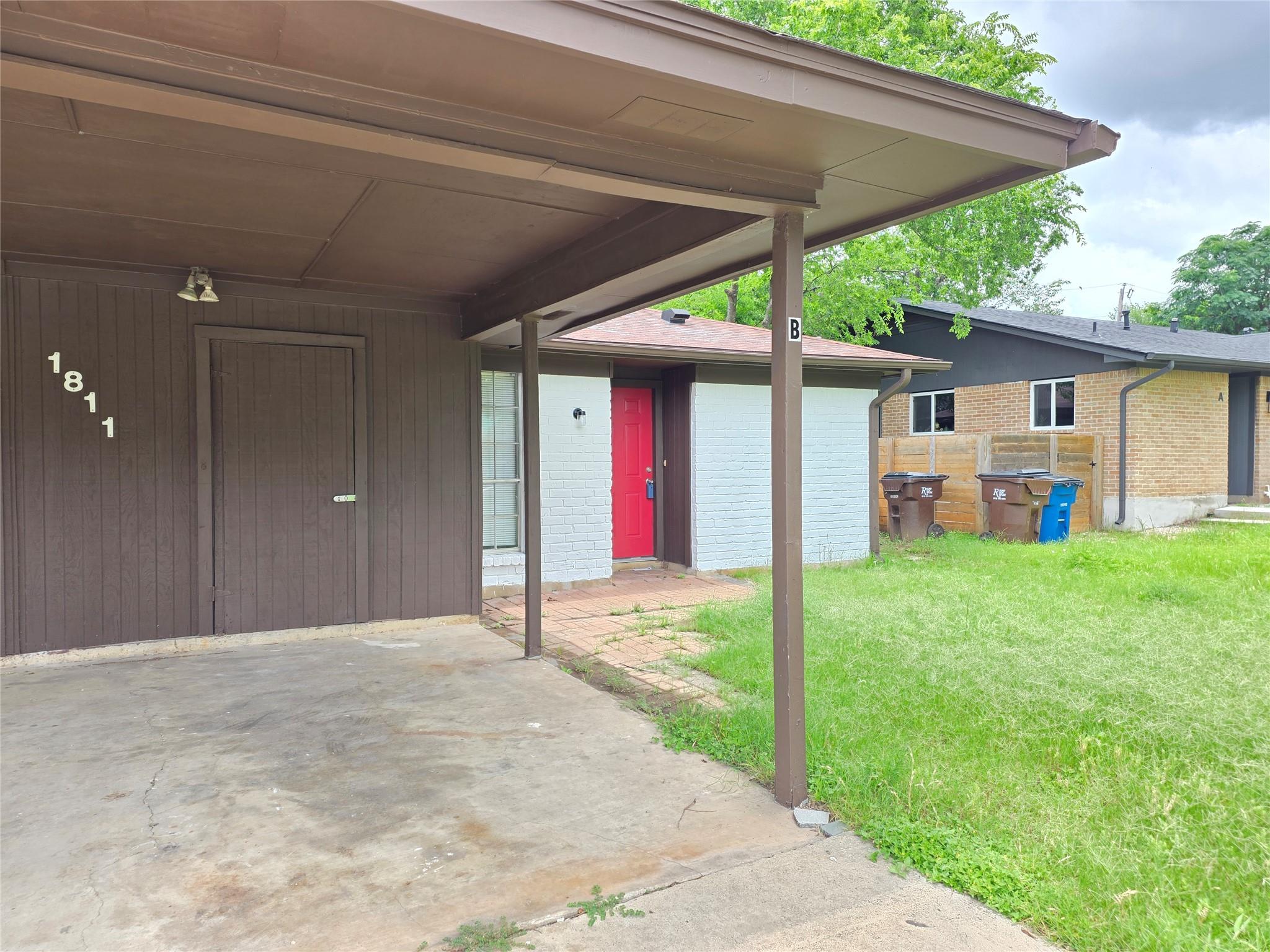 1811 Magnolia Dr #B Property Photo 1