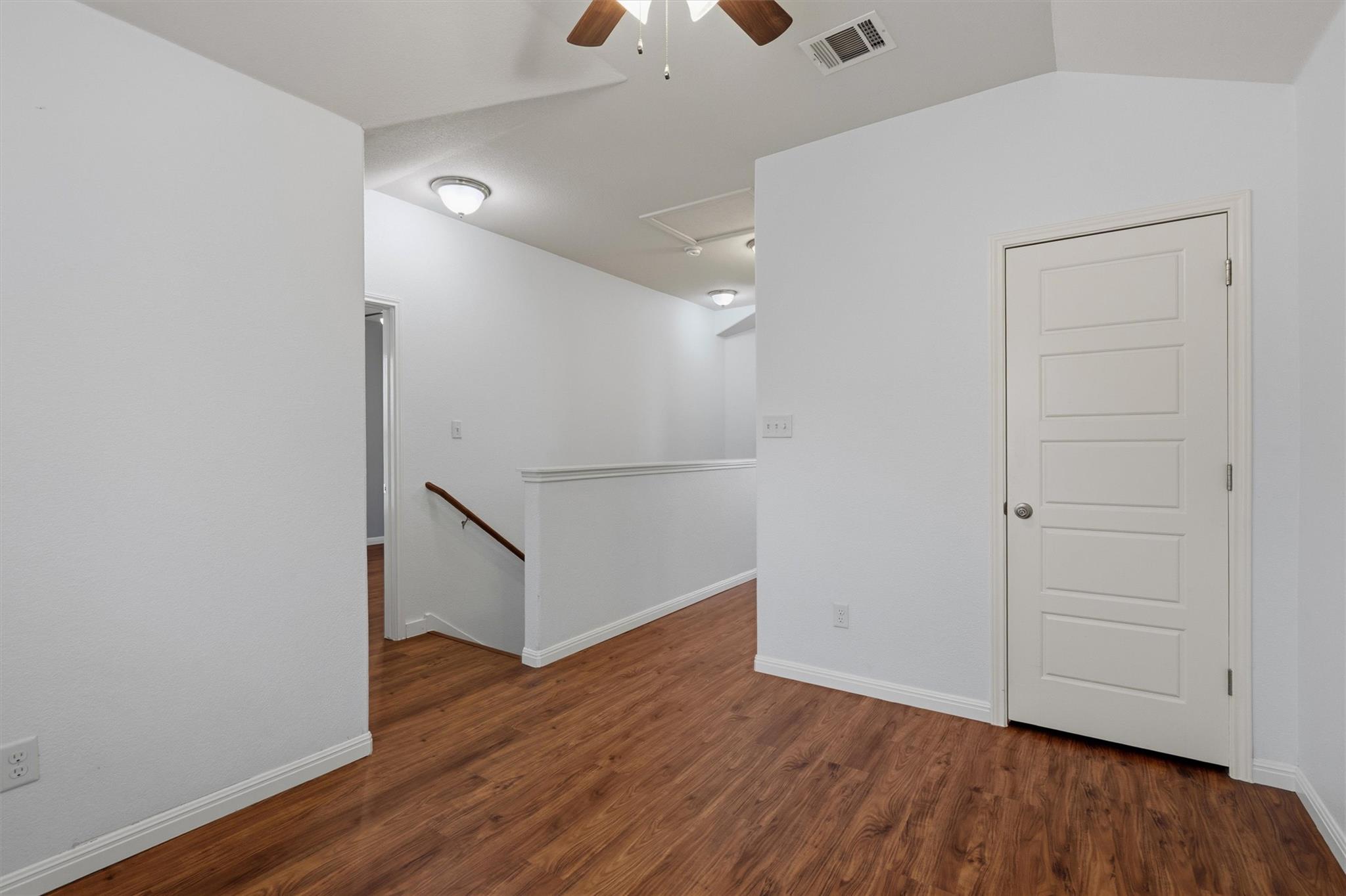 5908 Red Bud Ridge Ln Property Photo 12