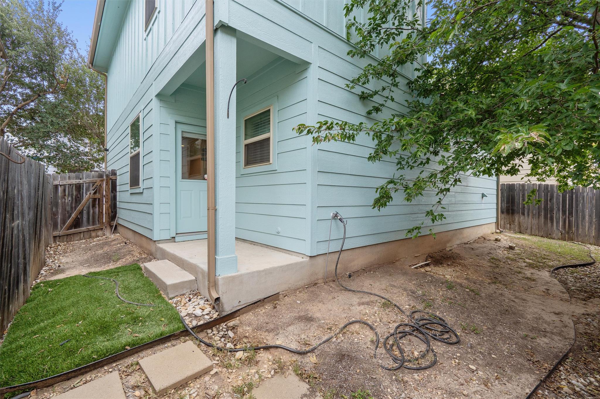 5908 Red Bud Ridge Ln Property Photo 25