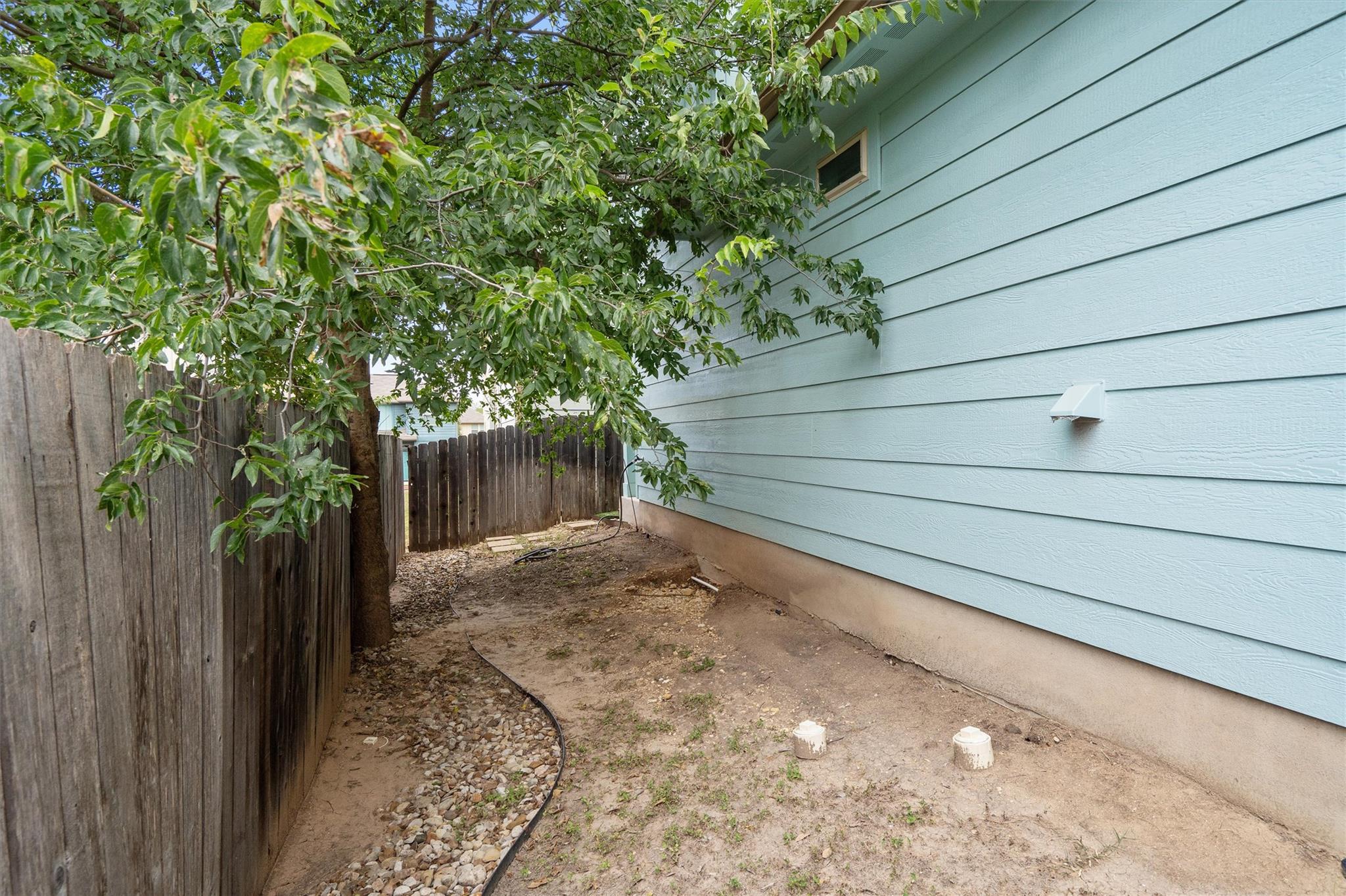 5908 Red Bud Ridge Ln Property Photo 26