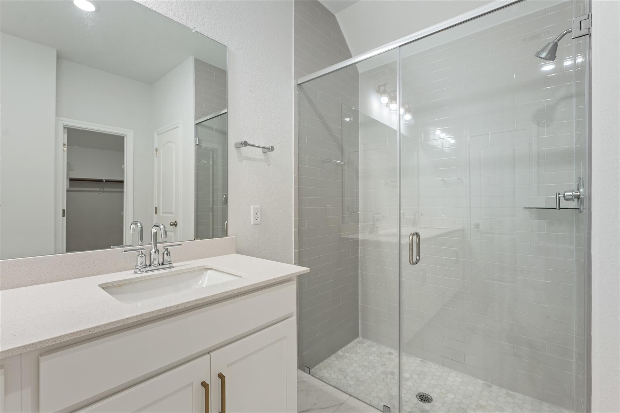 536 Redding Way Property Photo 31