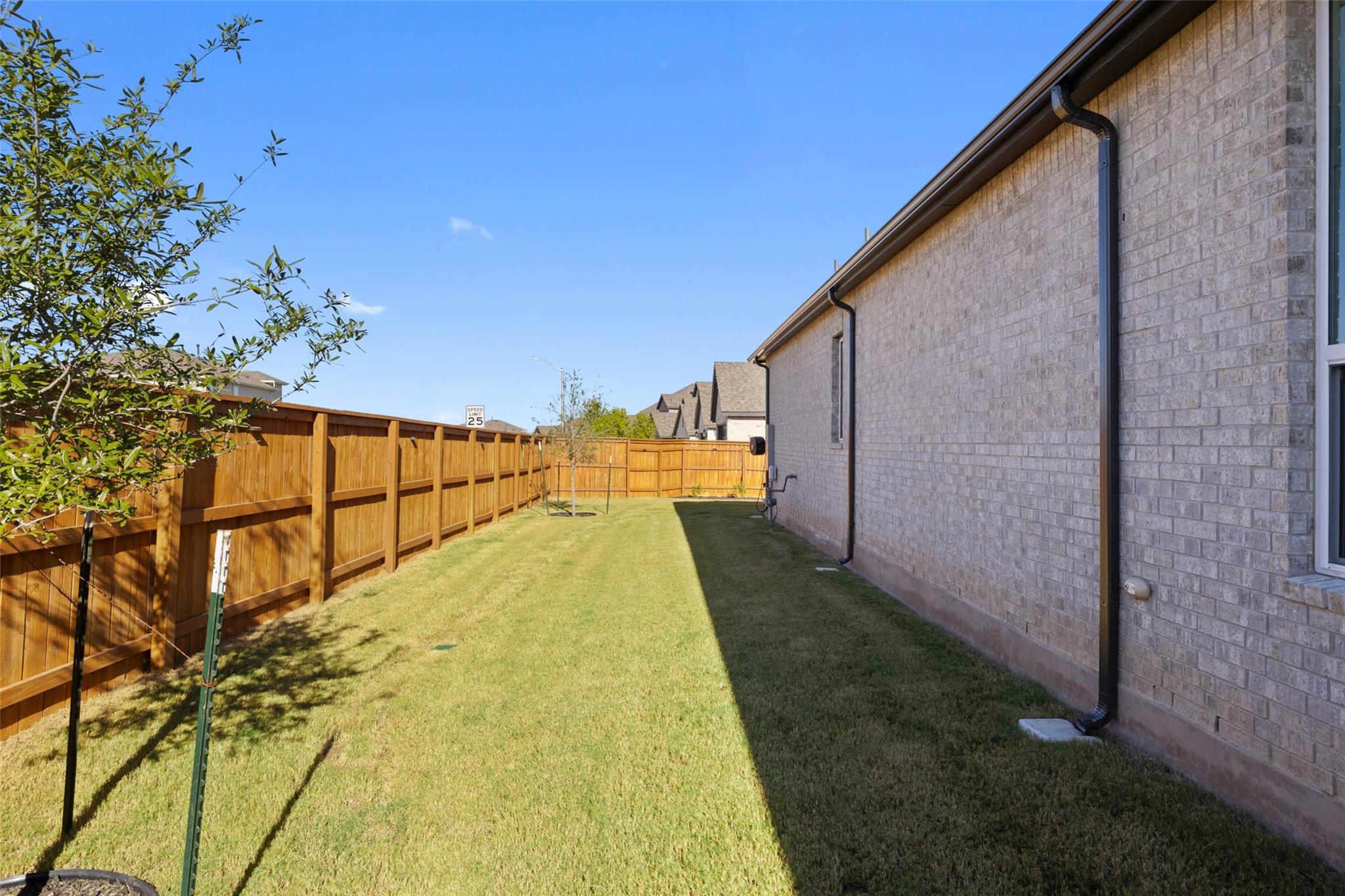 427 Billowing Way Property Photo 29