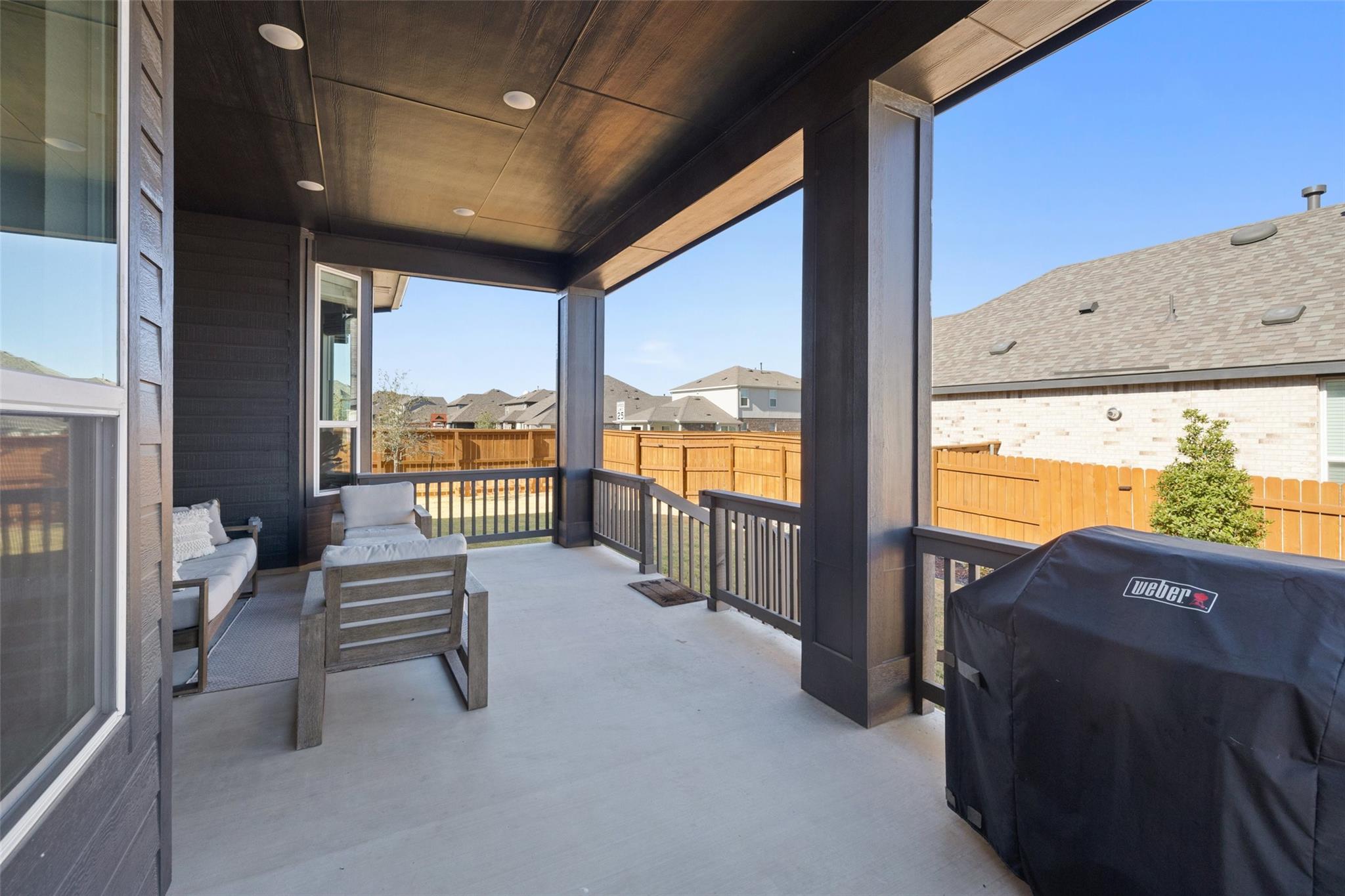 427 Billowing Way Property Photo 33