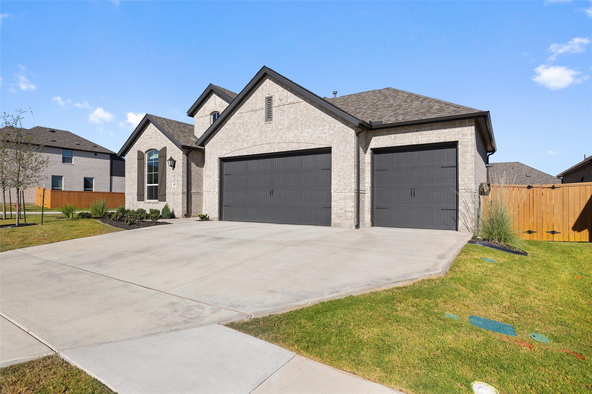 427 Billowing Way Property Photo 34