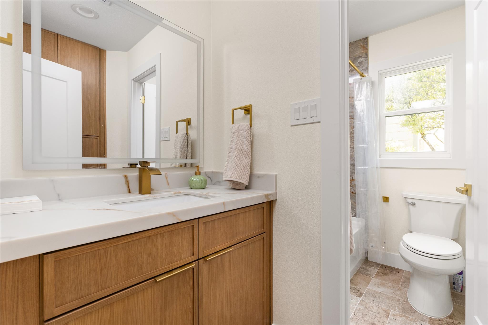 310 Golf Crest Ln Property Photo 25