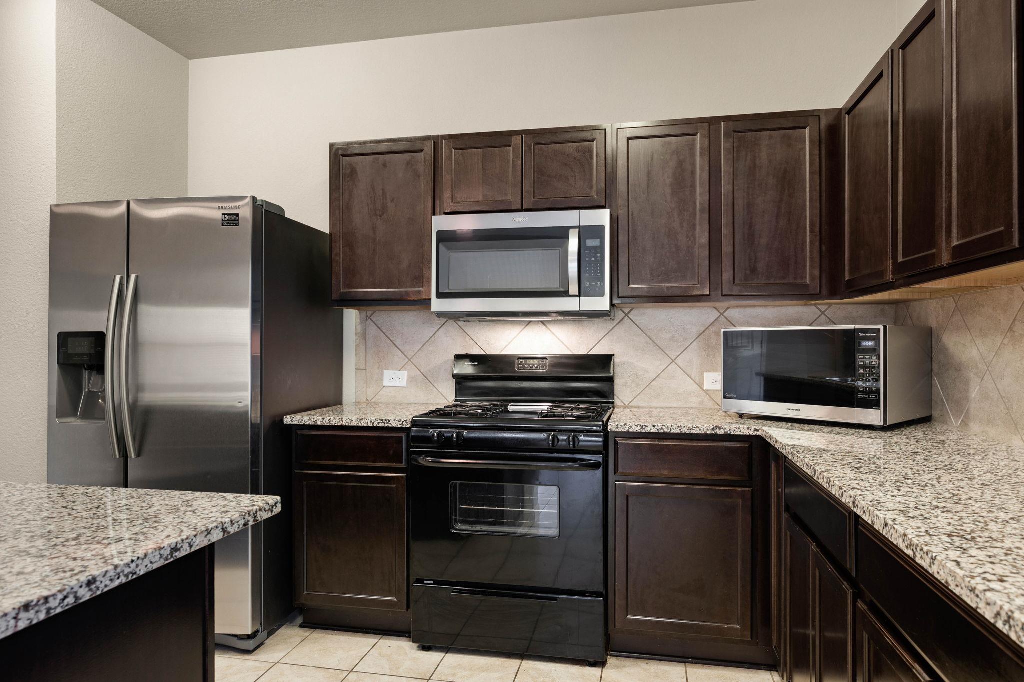 724 Kaluga Trl Property Photo 12