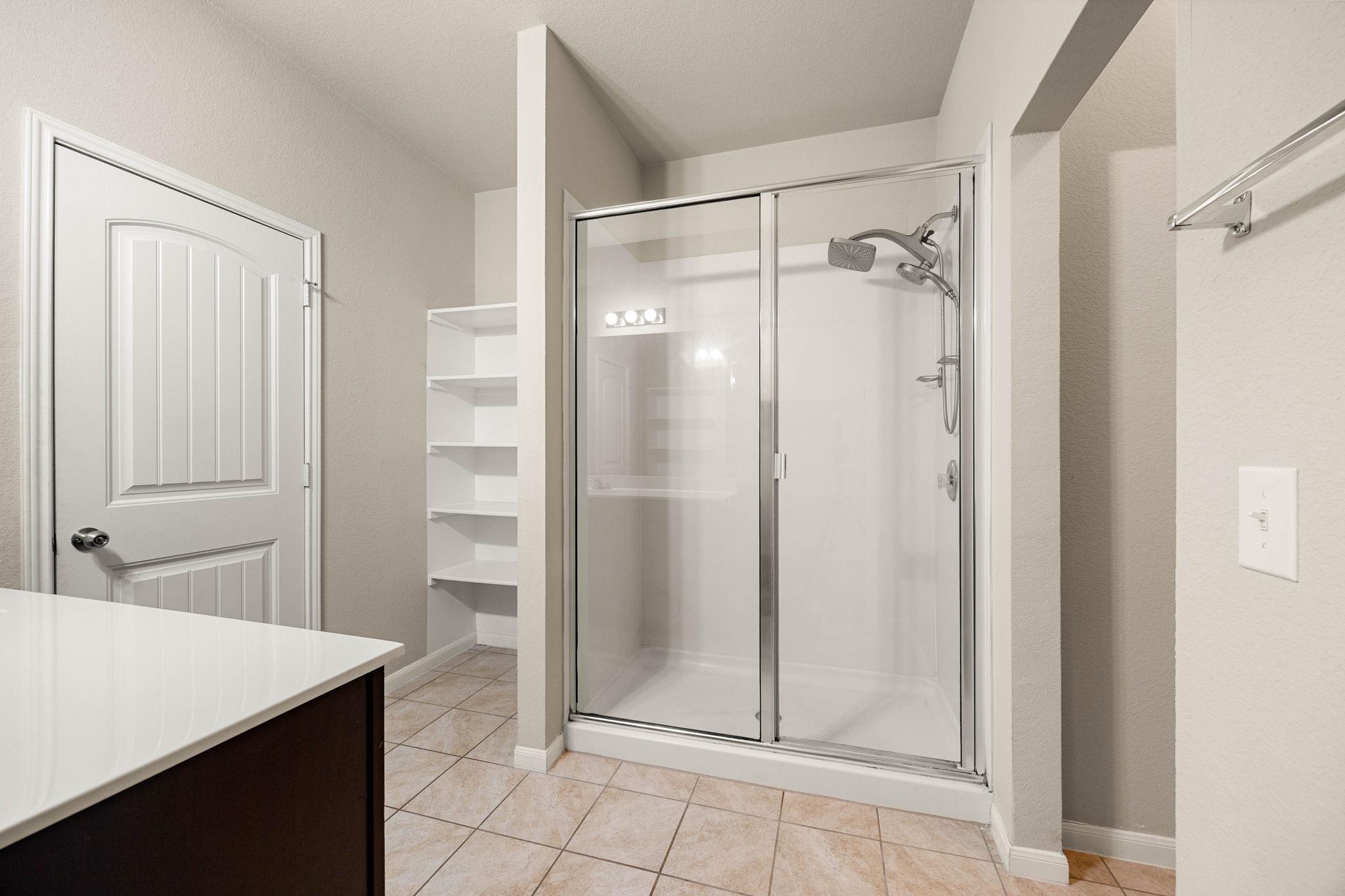 724 Kaluga Trl Property Photo 22