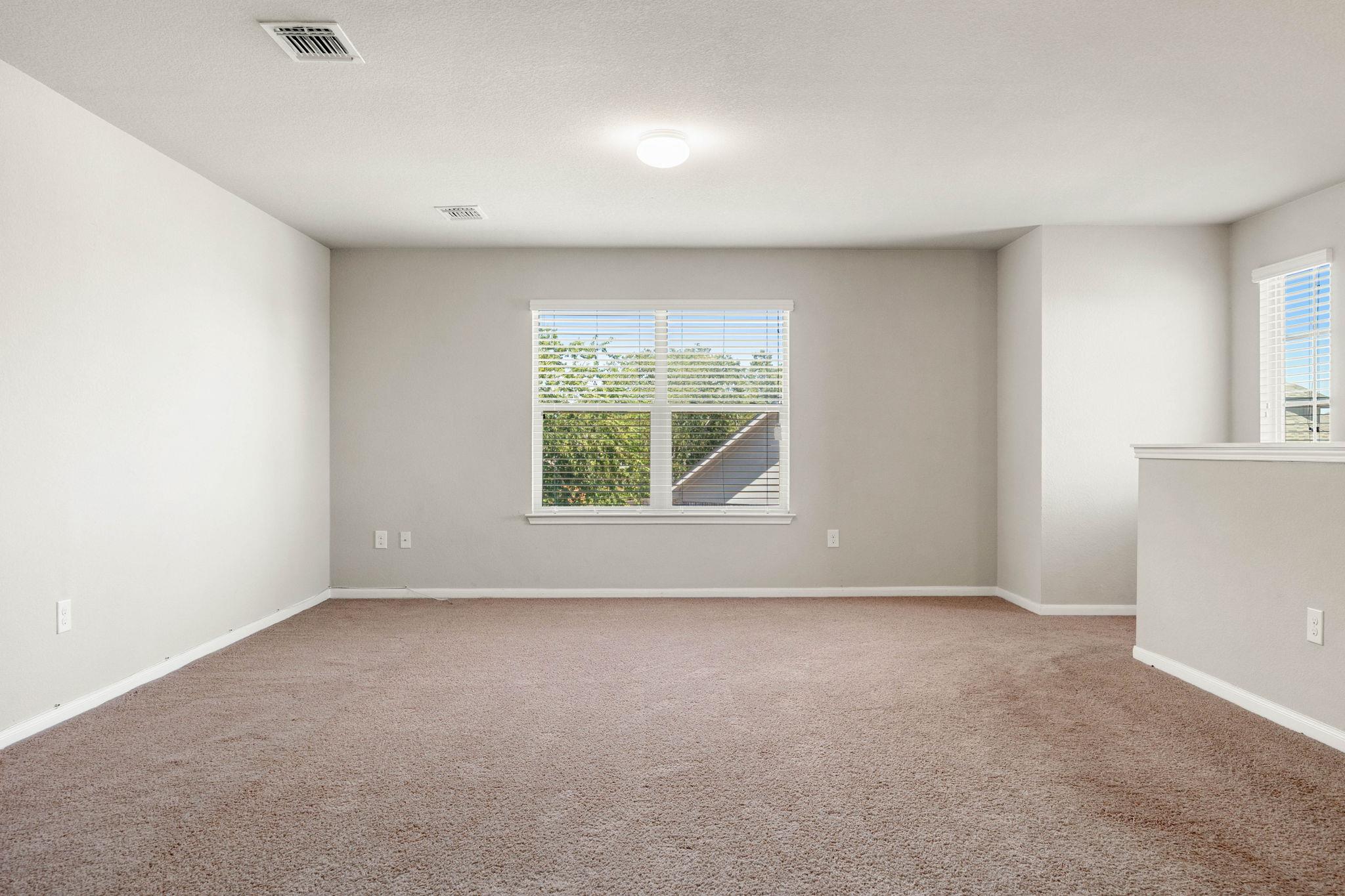 724 Kaluga Trl Property Photo 29