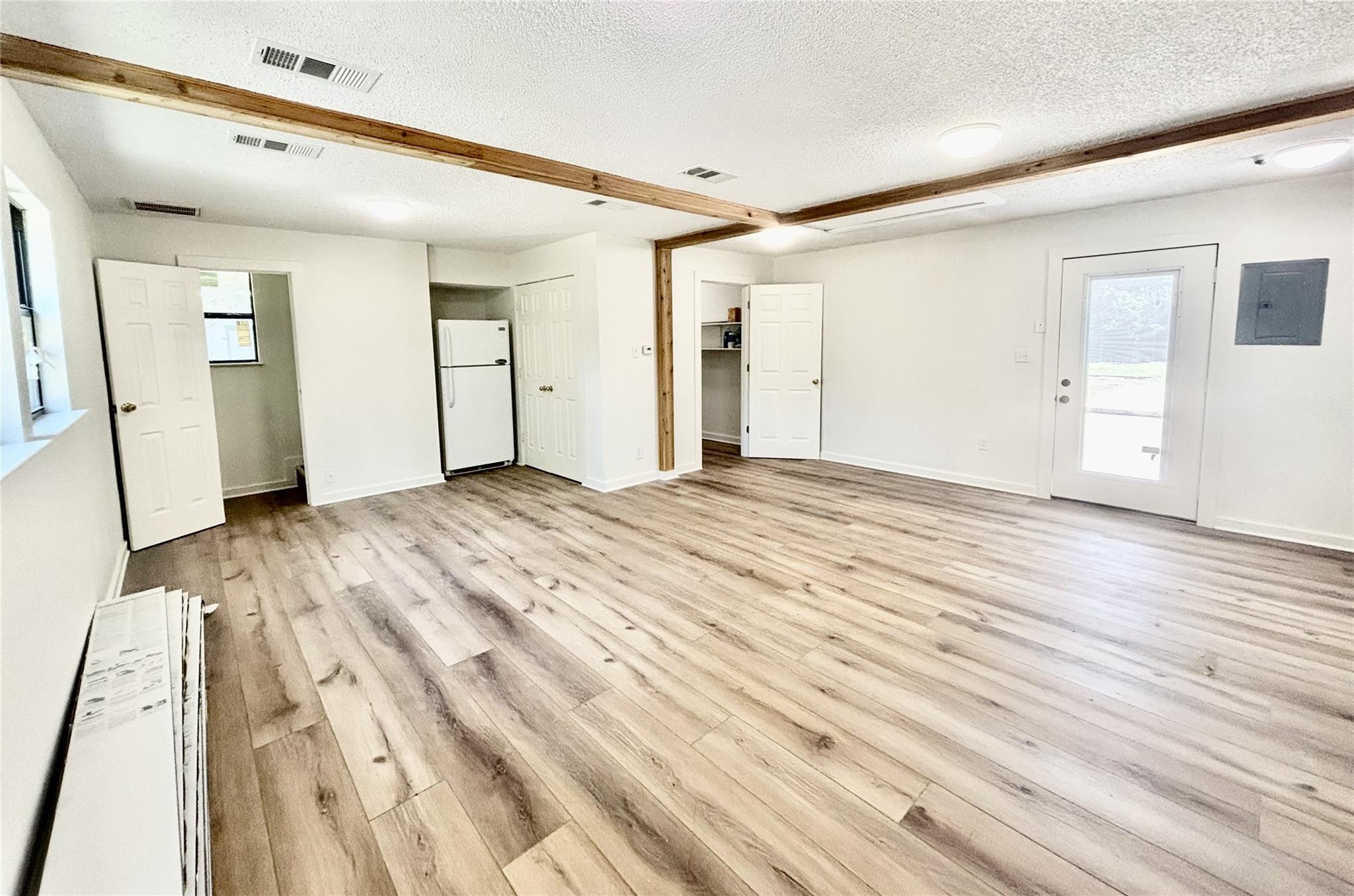 413 Sun Bonnet Dr Property Photo 18
