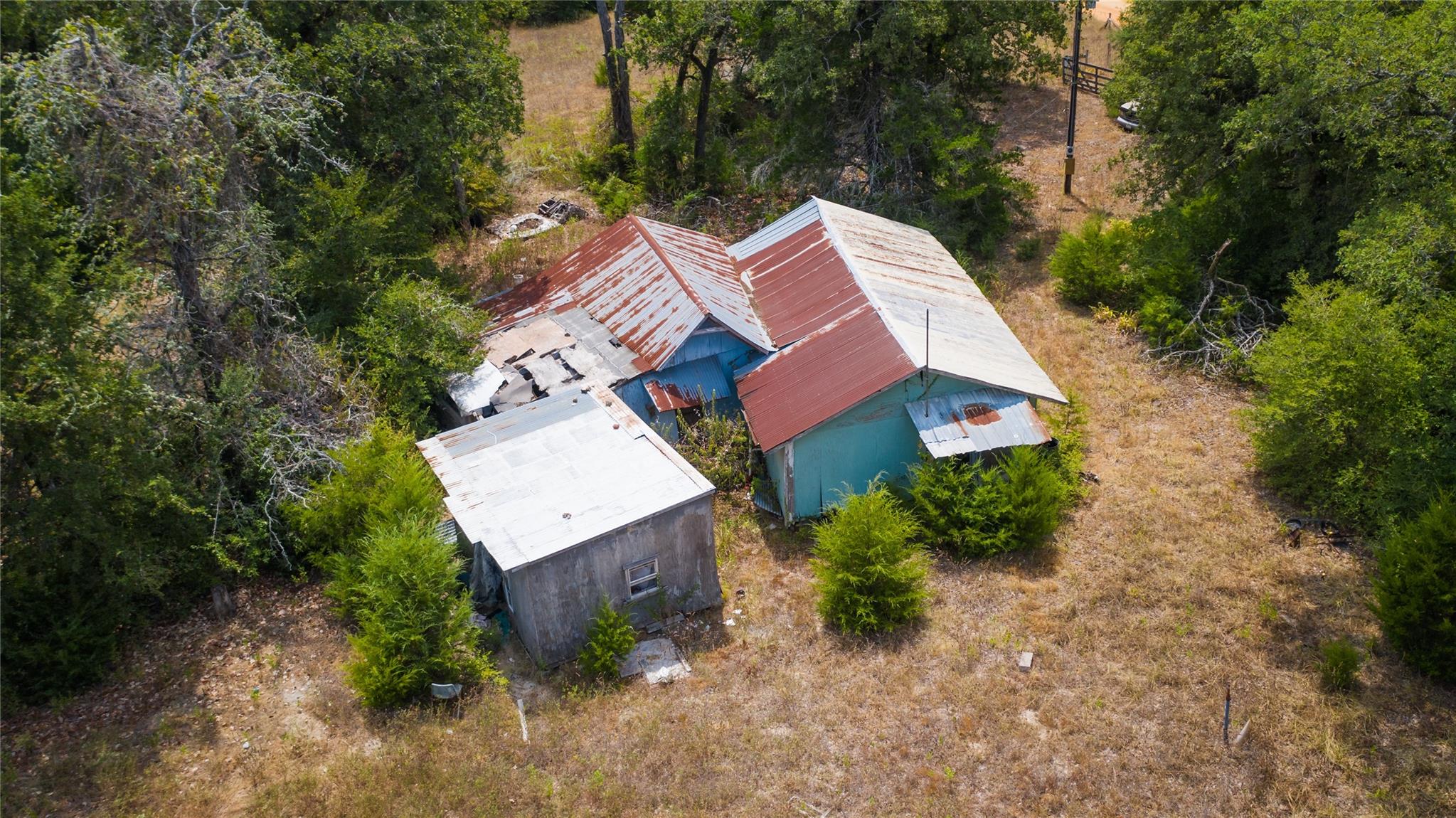 330 Sundown Rd Property Photo 8