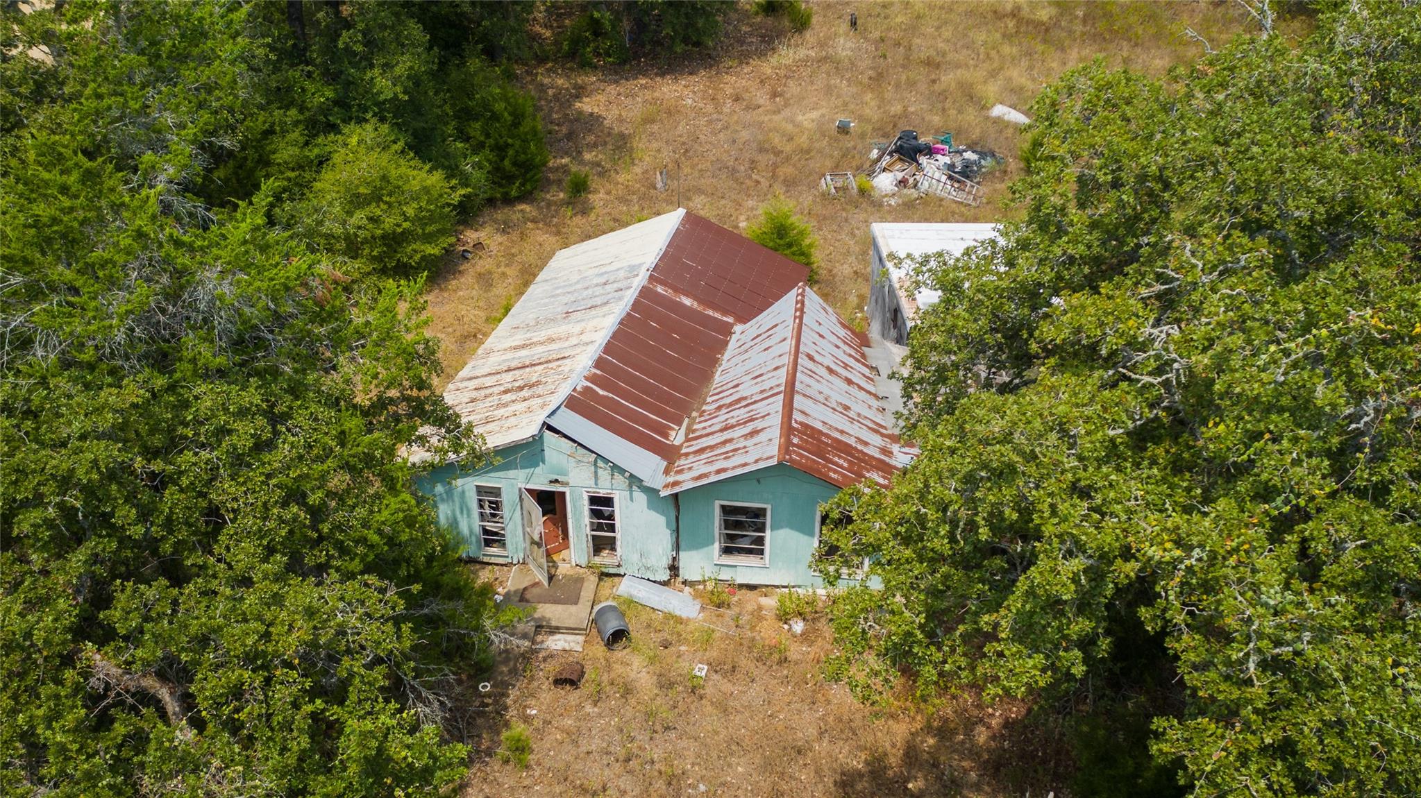 330 Sundown Rd Property Photo 9