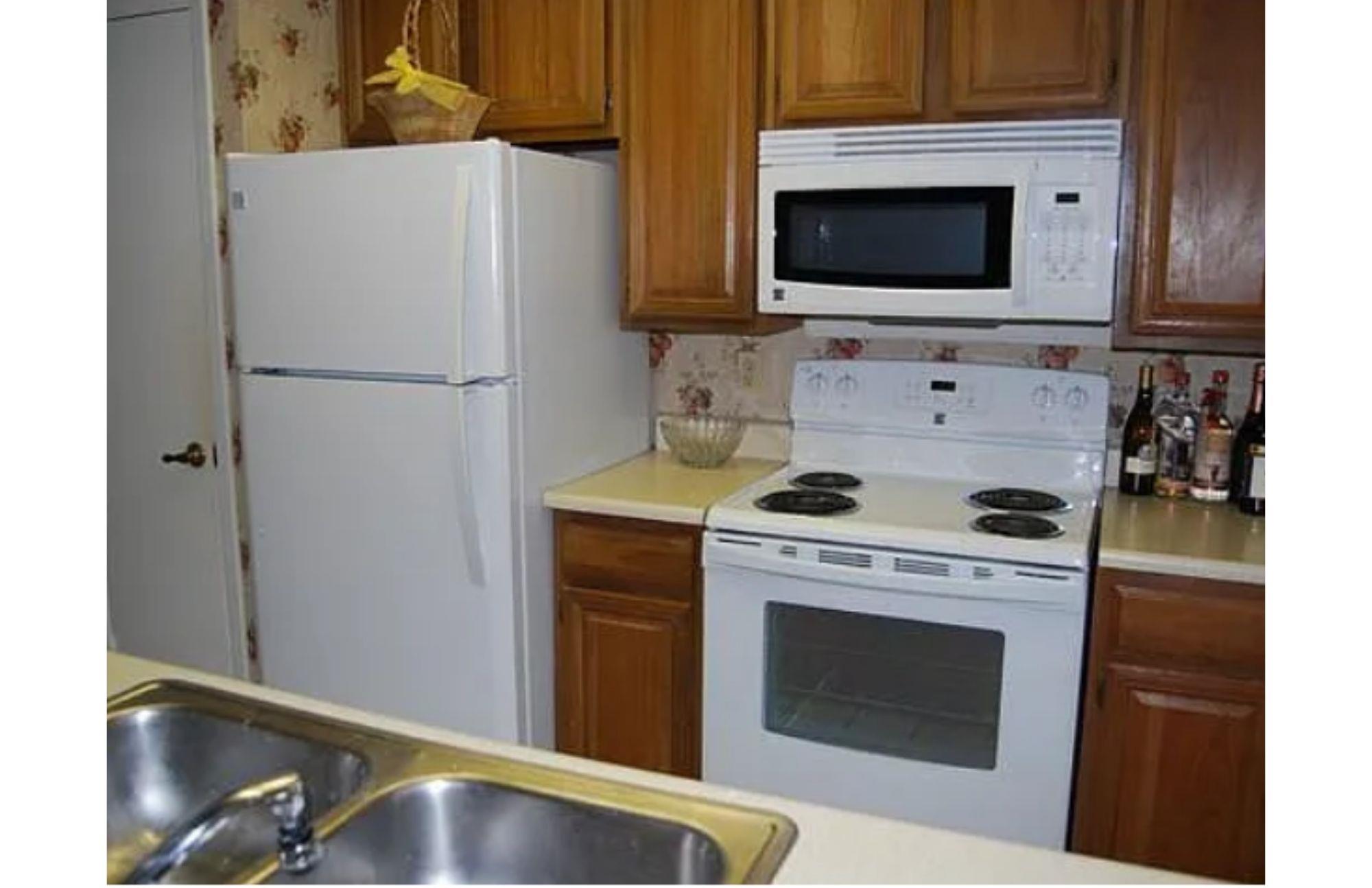 806 W 24th St 105 Property Photo 5