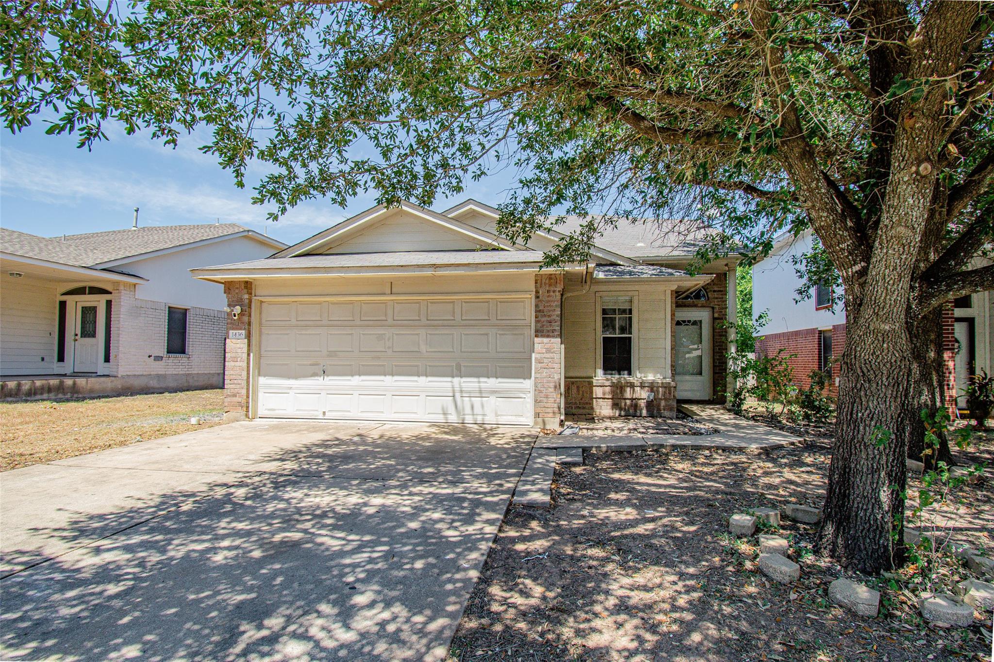 1436 Roxannes Run Property Photo 1