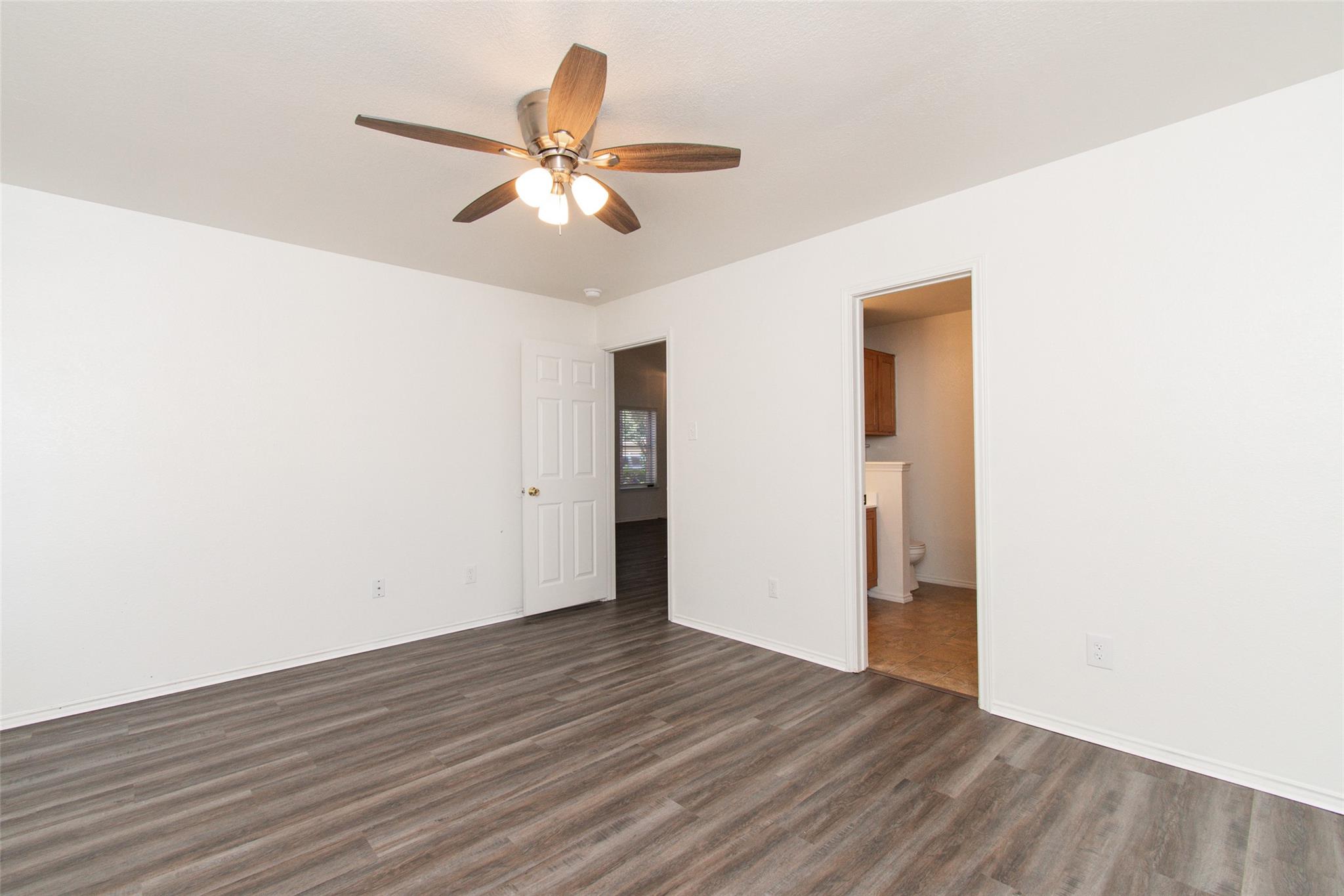 1436 Roxannes Run Property Photo 9