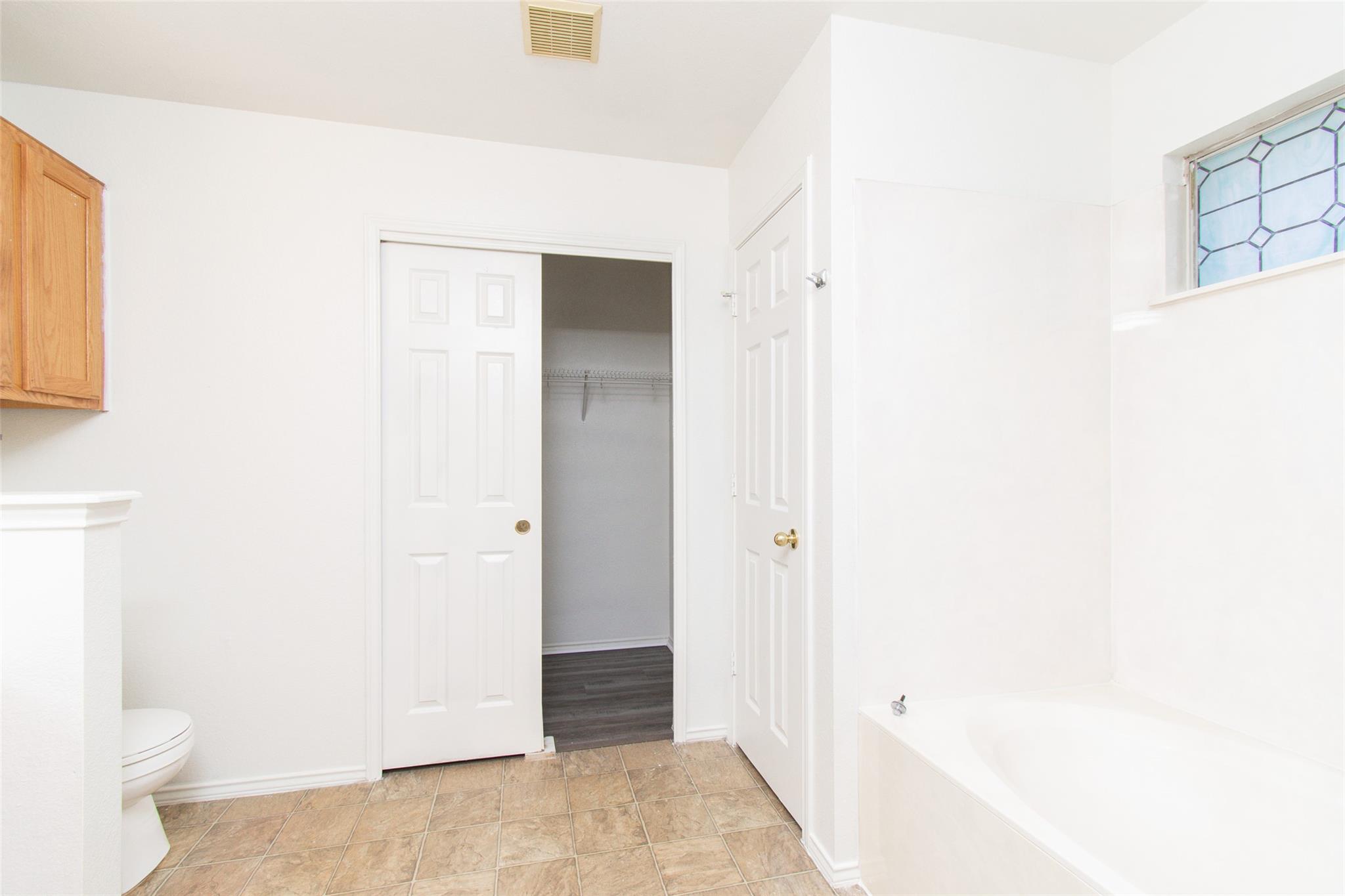 1436 Roxannes Run Property Photo 11