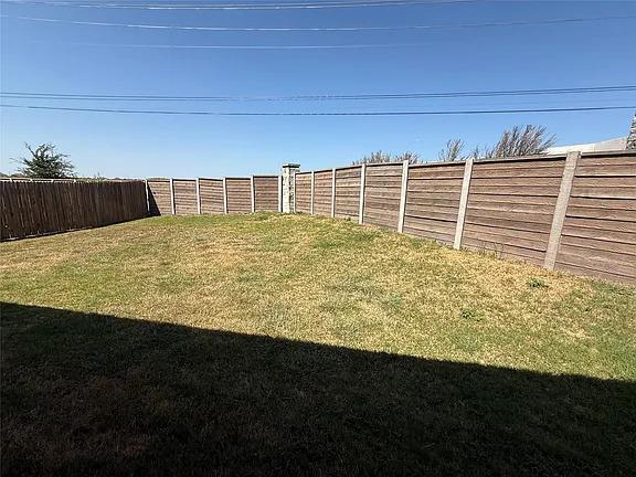 400 Barton Creek Ln Property Photo 24