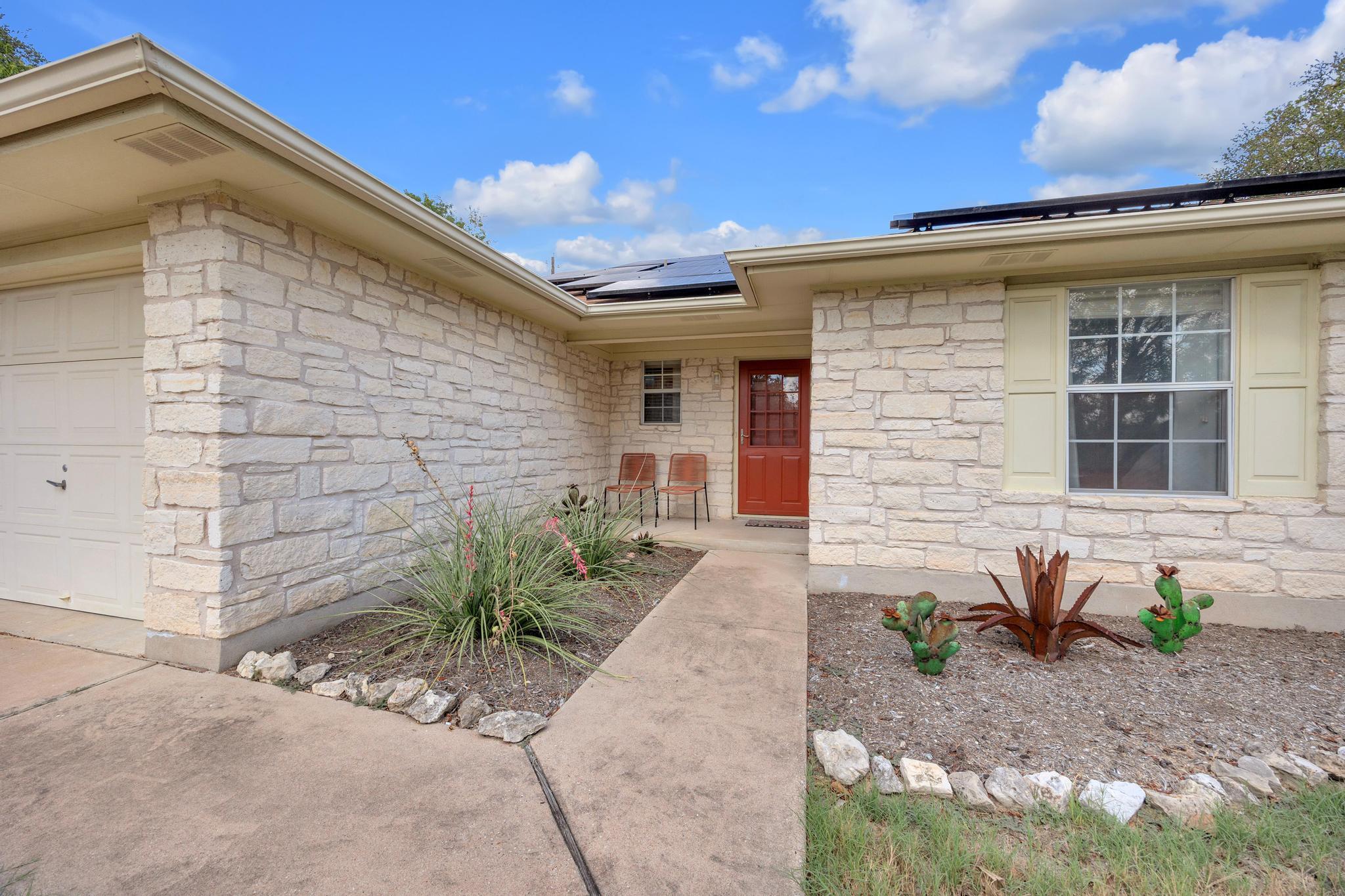 8300 Red Willow Dr Property Photo 4