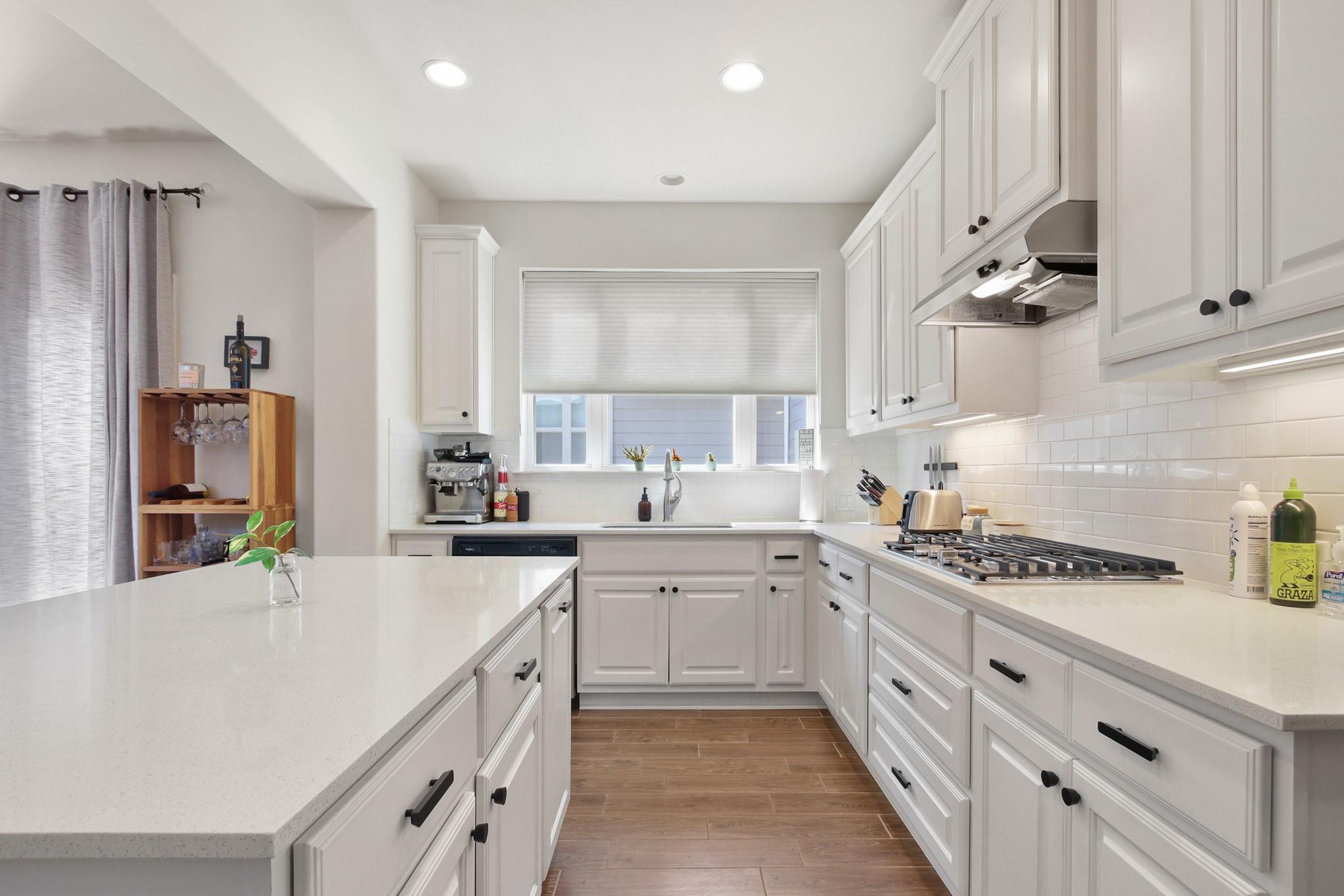 8912 Cattalo Ln Property Photo 10