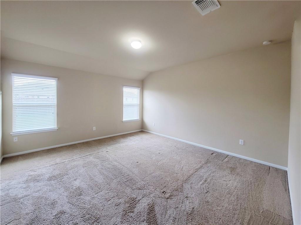 11924 Riparian Rd Property Photo 8