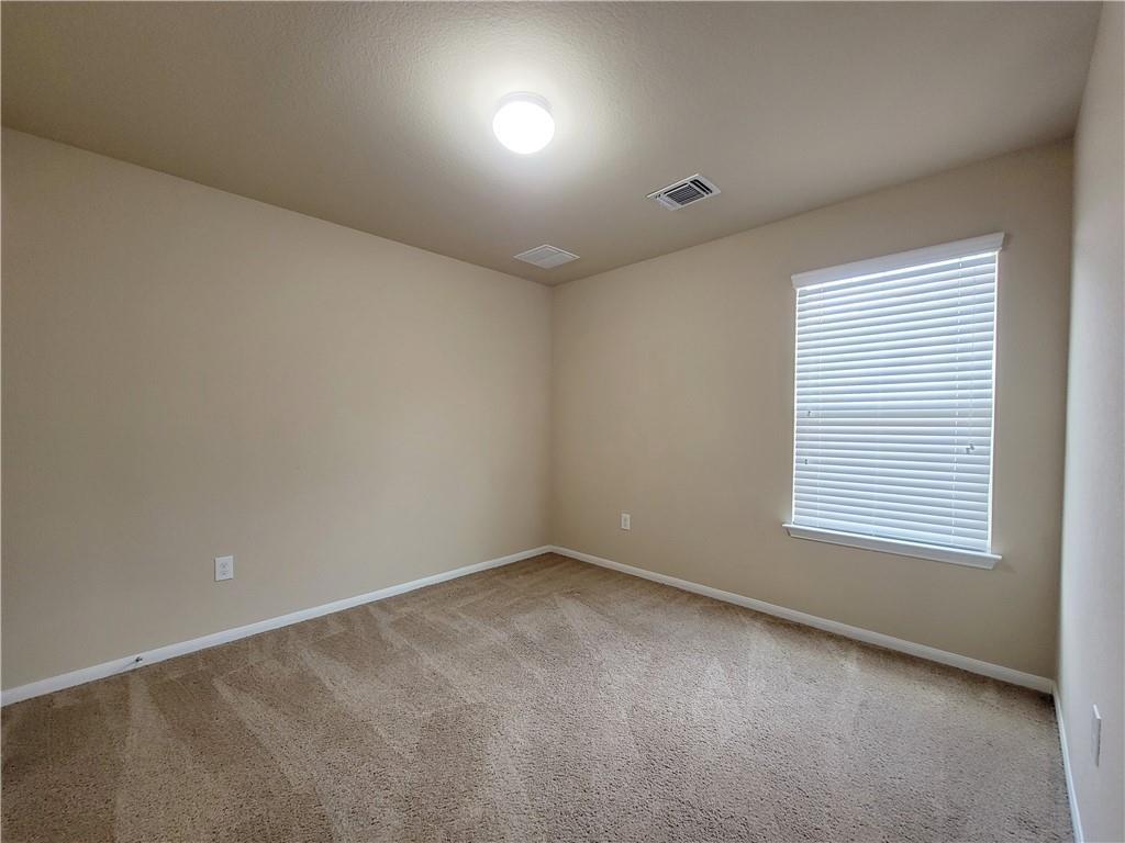 11924 Riparian Rd Property Photo 10