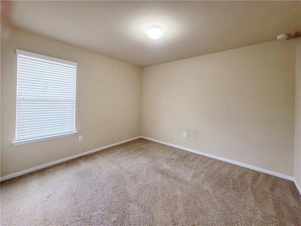 11924 Riparian Rd Property Photo 11