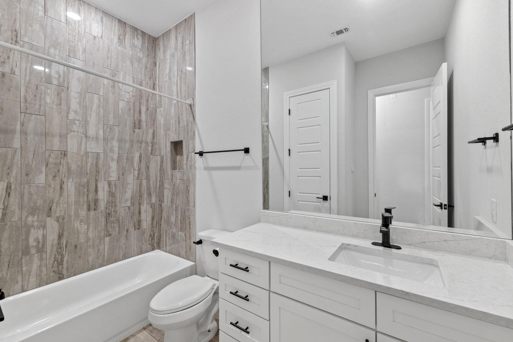 225 Spicewood Trails Dr Property Photo 25