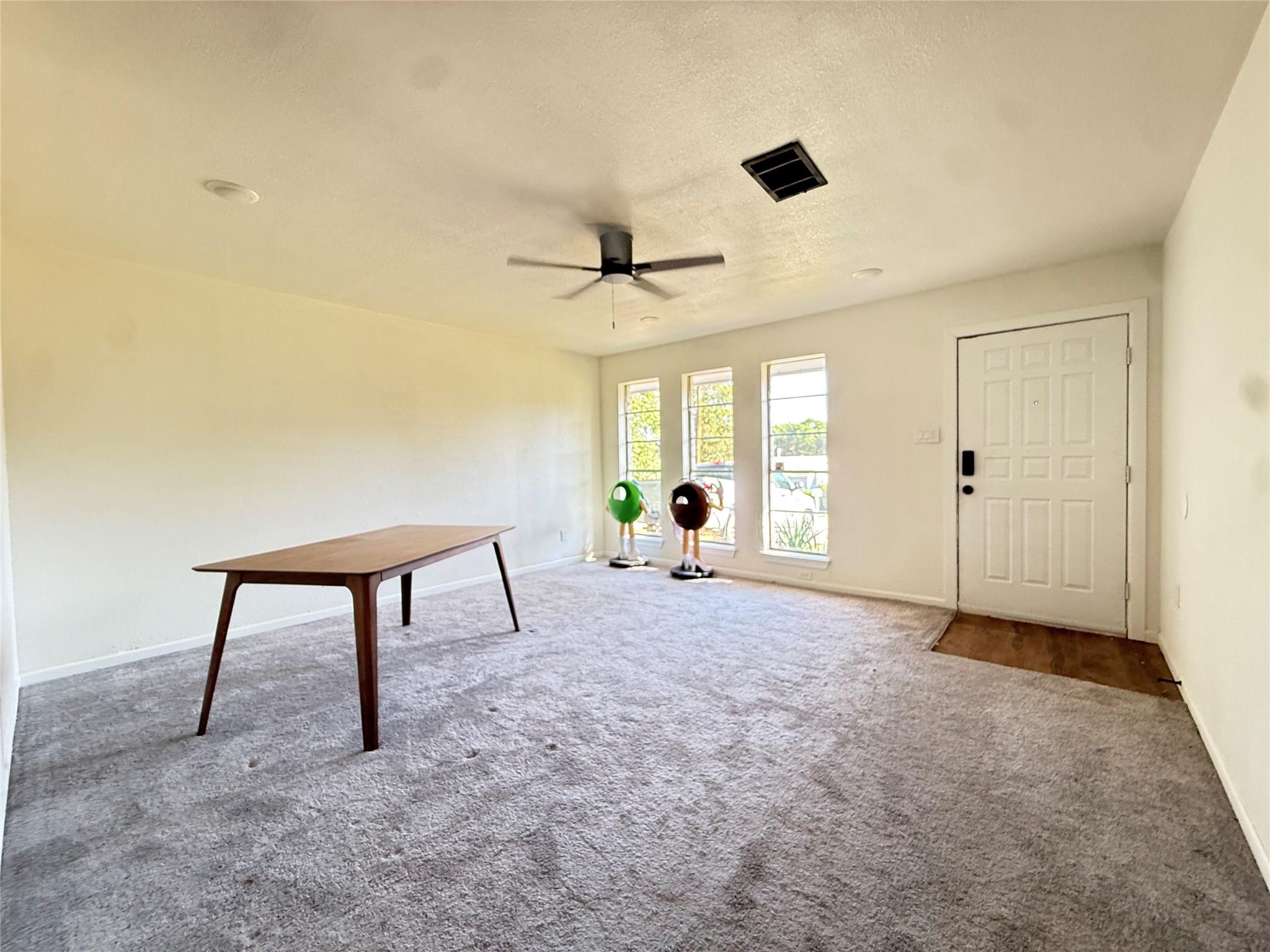 3401 Thomas Kincheon St Property Photo 3