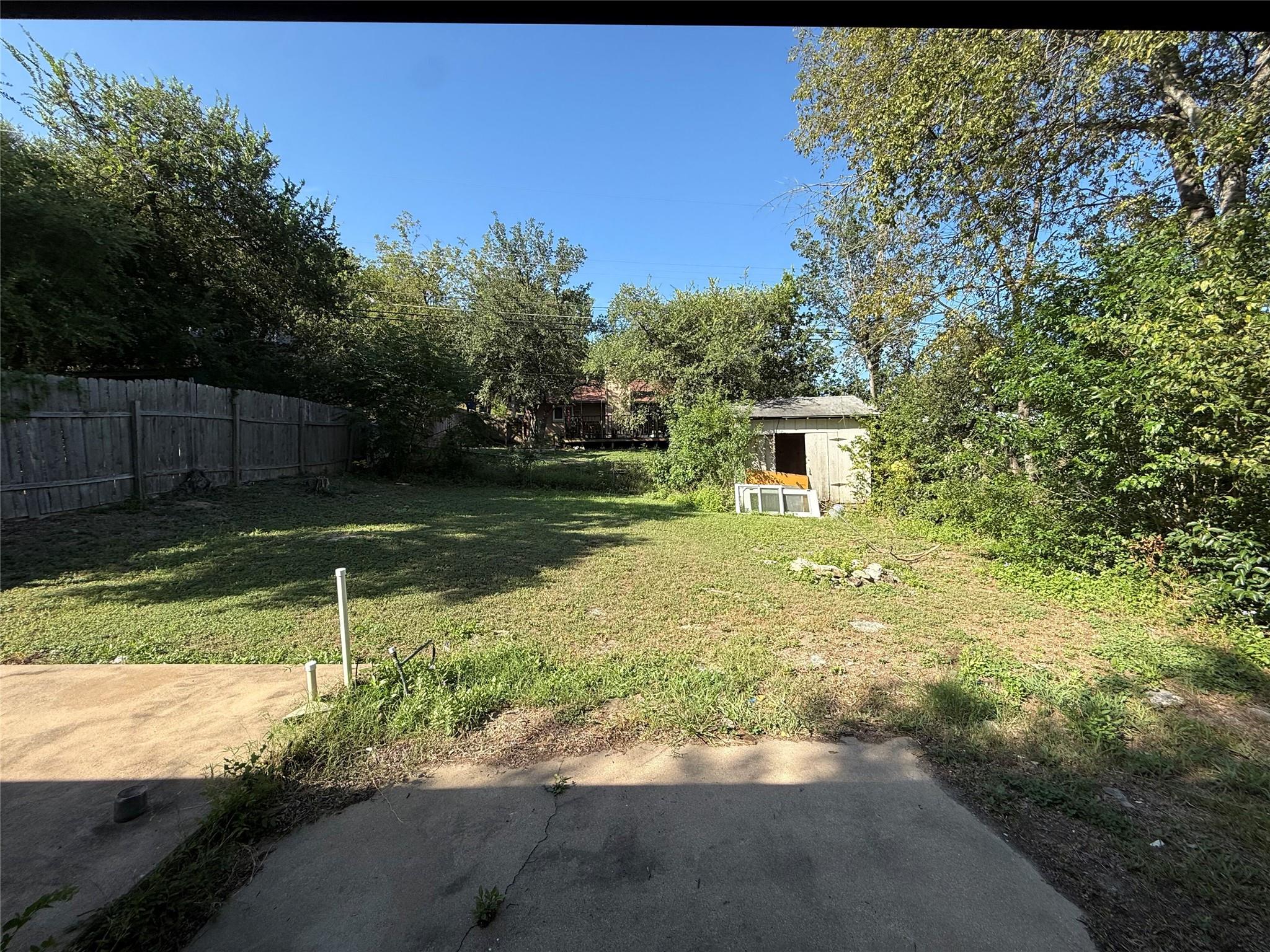 3401 Thomas Kincheon St Property Photo 18