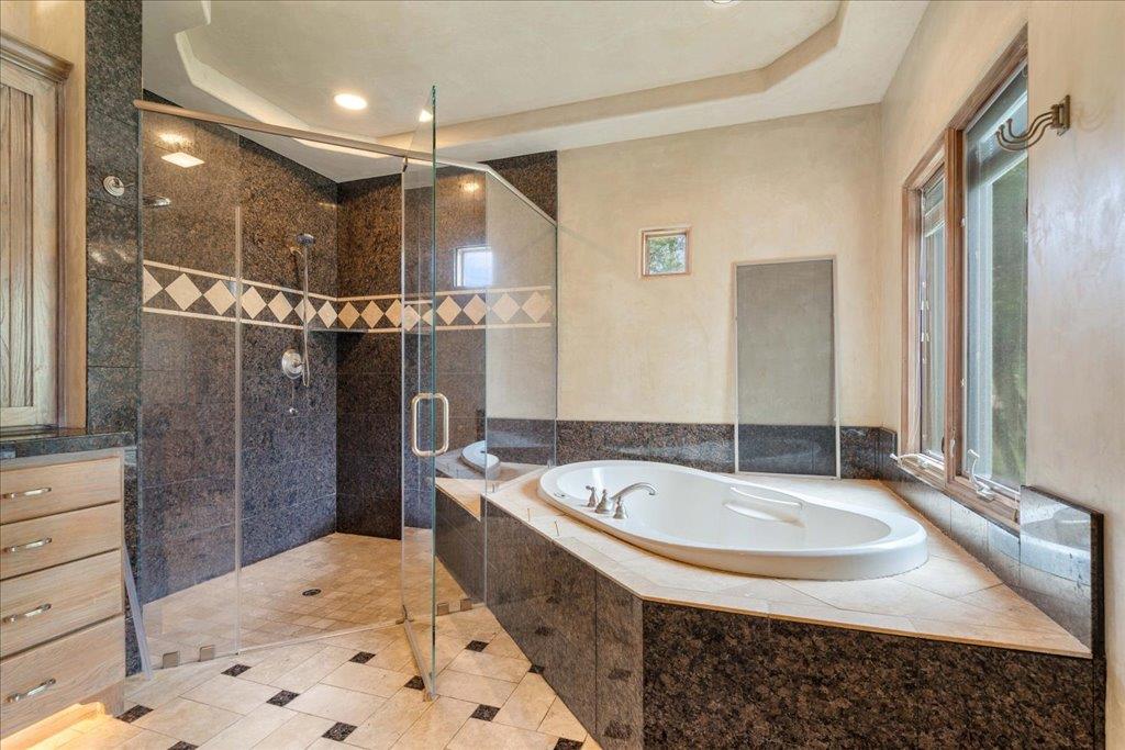 24736 Travis Lakeside Dr #a Property Photo 17