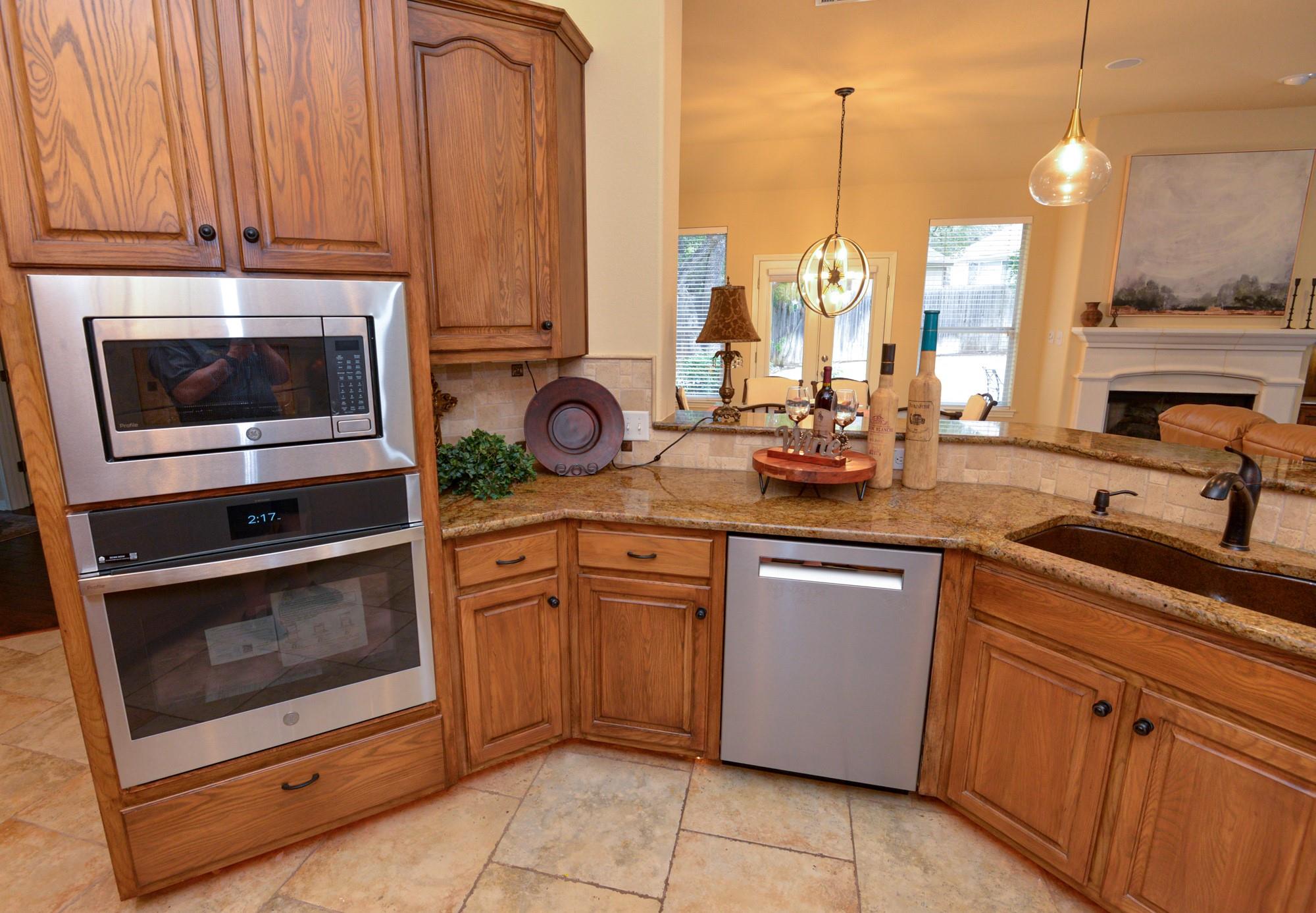 11409 Cezanne Ct Property Photo 12