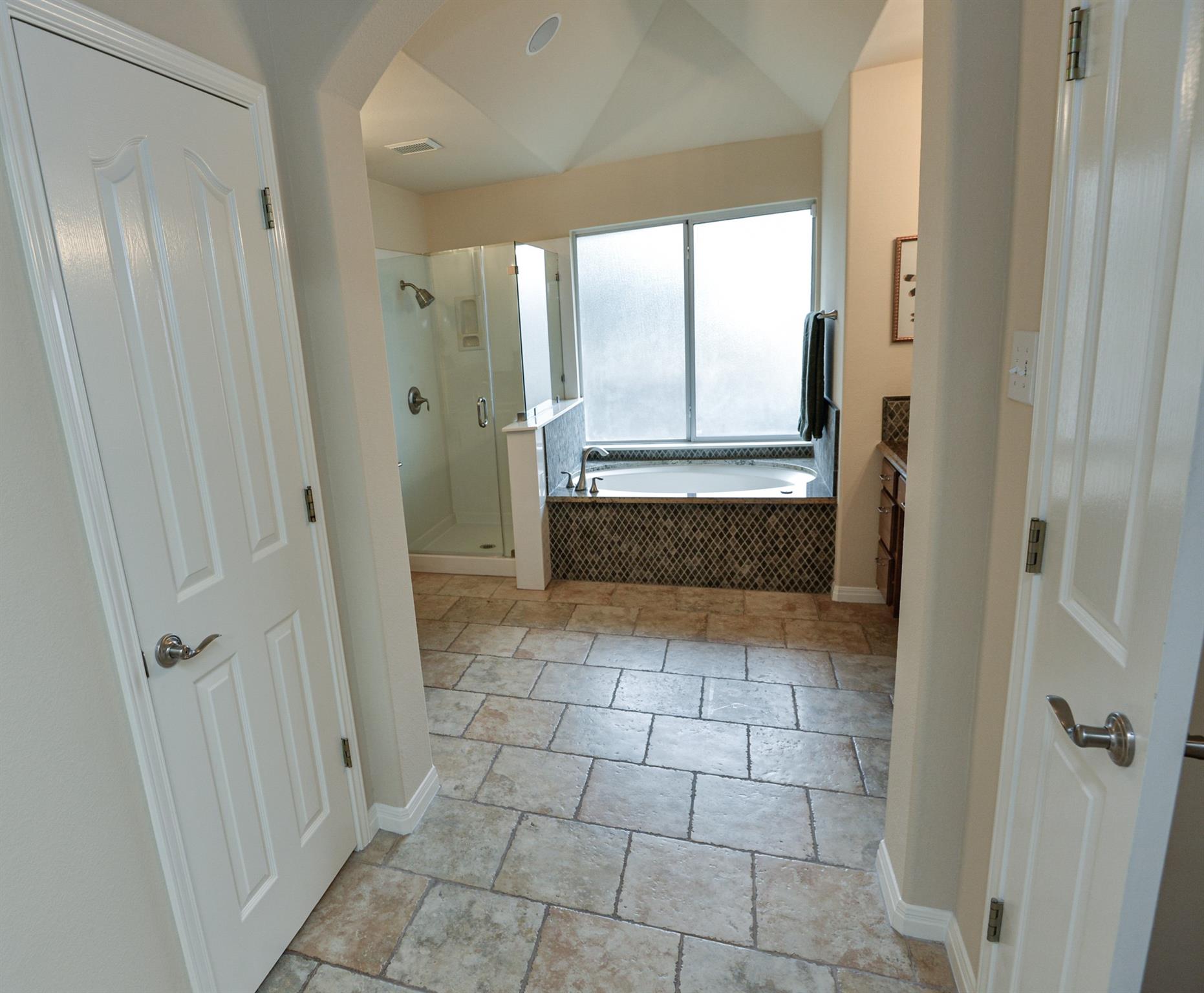 11409 Cezanne Ct Property Photo 24