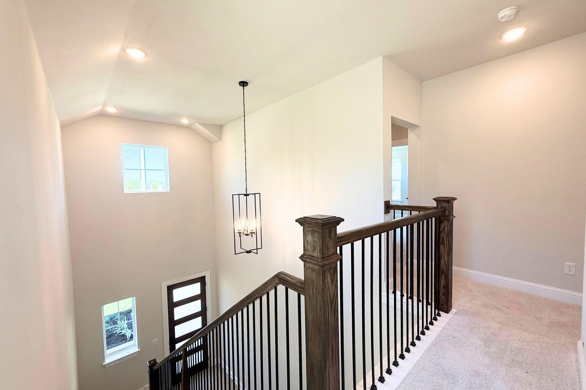 1105 Stonehill Dr Property Photo 12