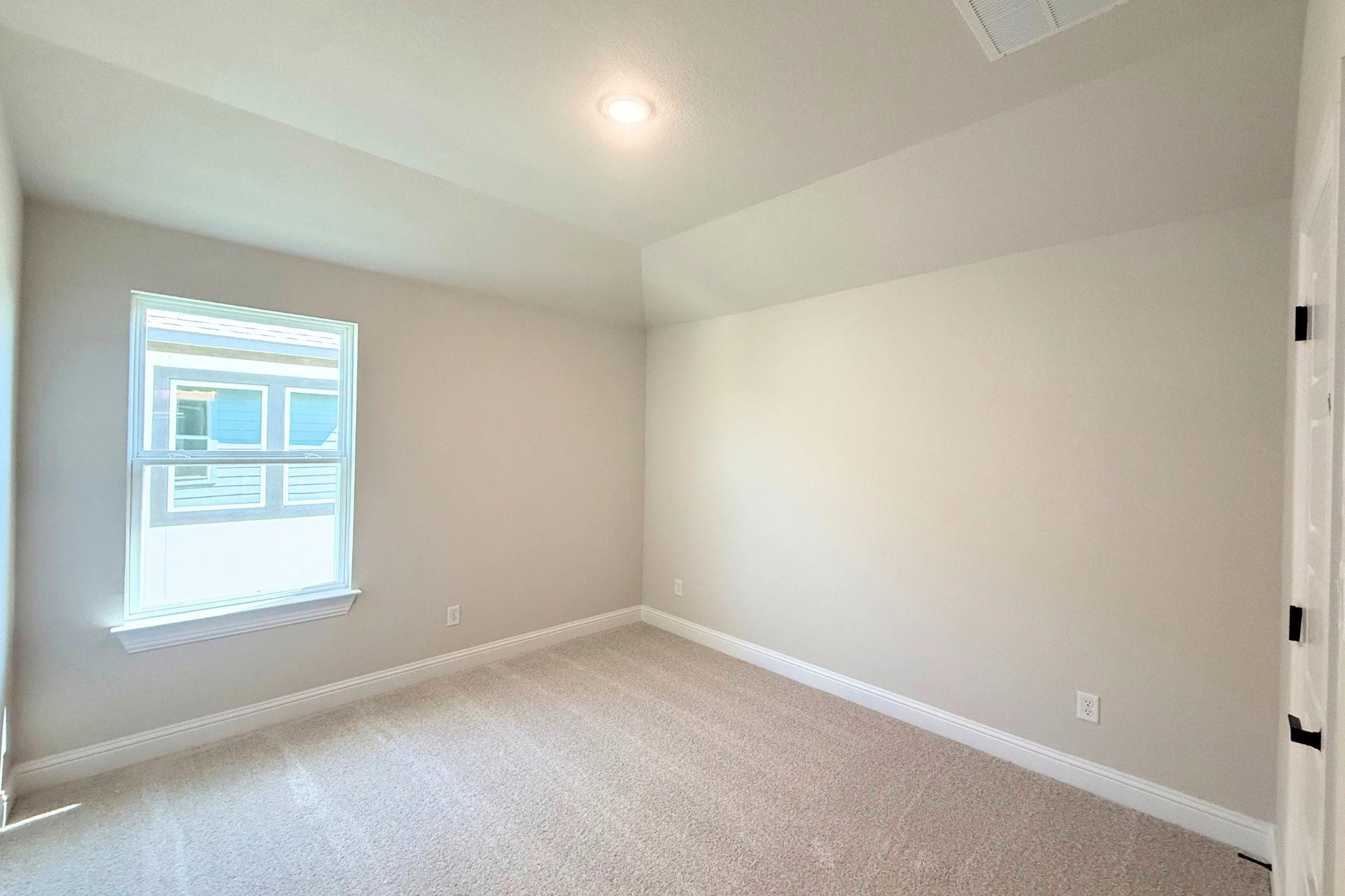 1105 Stonehill Dr Property Photo 15
