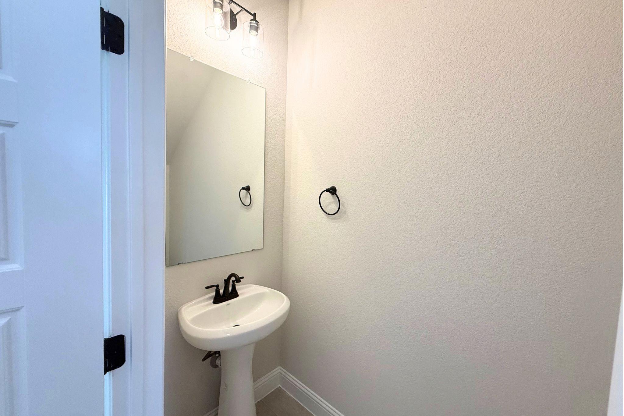 1105 Stonehill Dr Property Photo 20