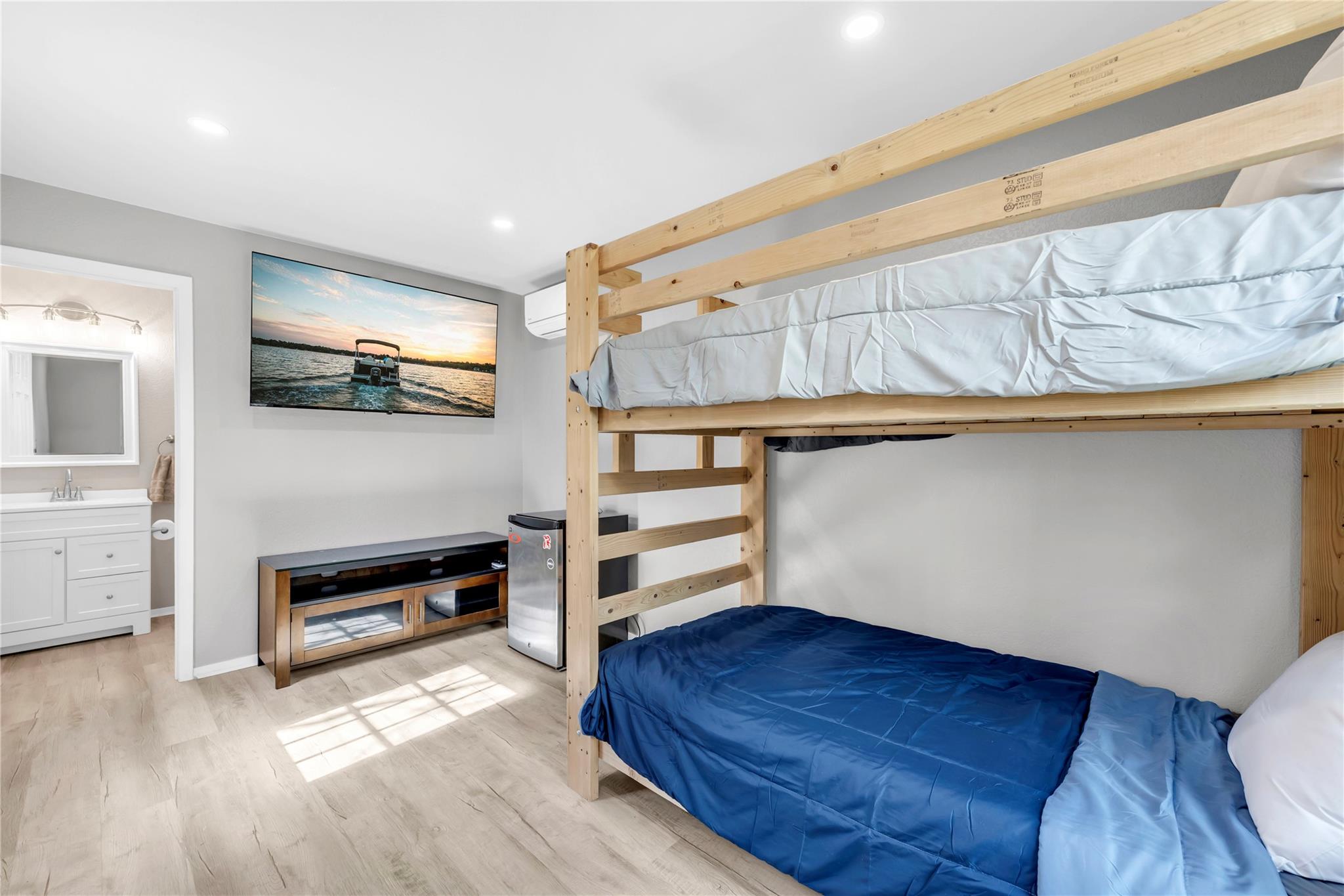 1946 Granite Cove Rd Property Photo 26