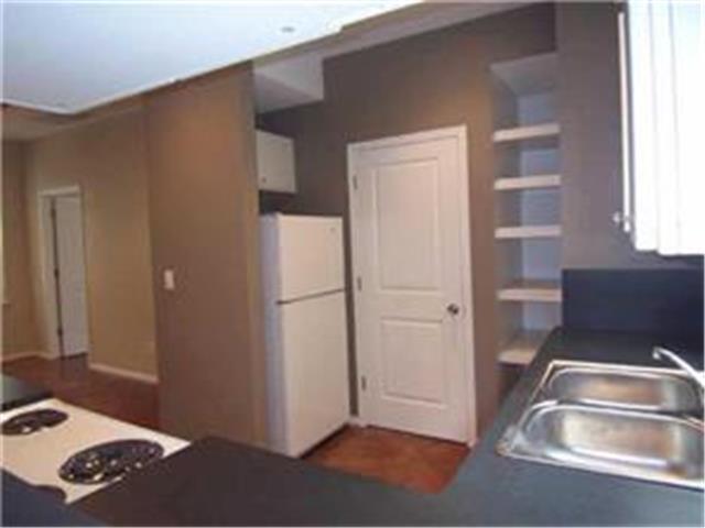 3411 Cedar St #b Property Photo 5