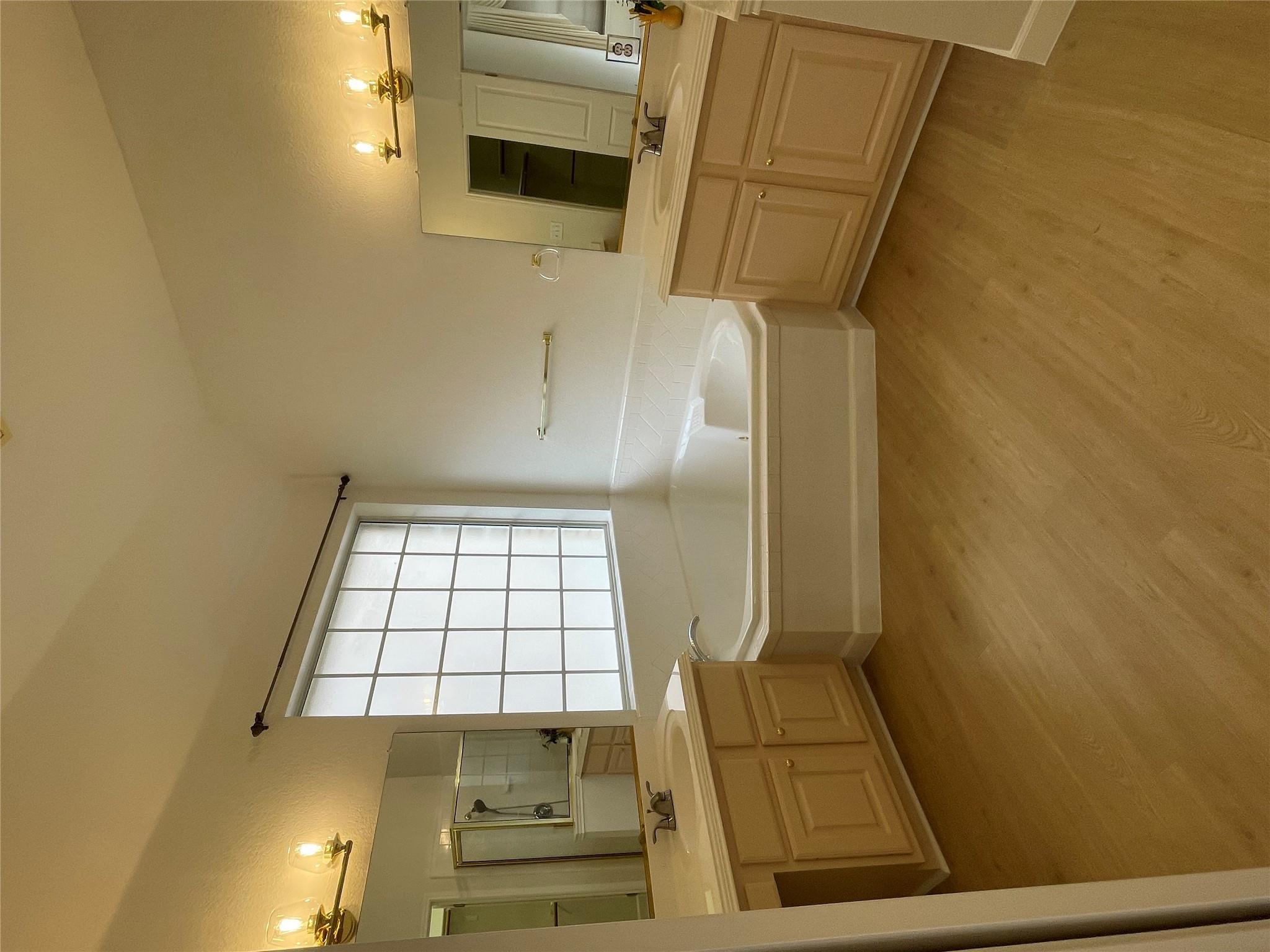6321 Poncha Pass Property Photo 3