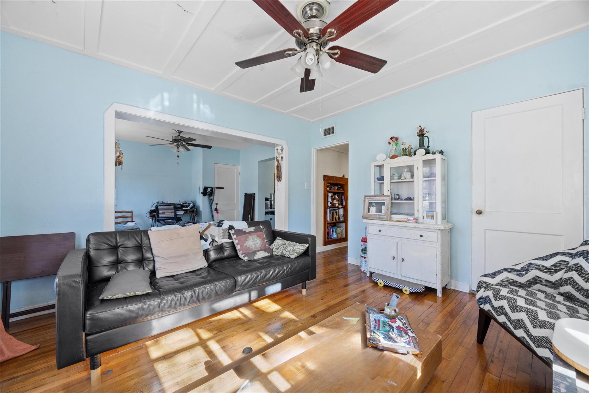 1412 Kirkwood Rd Property Photo 4