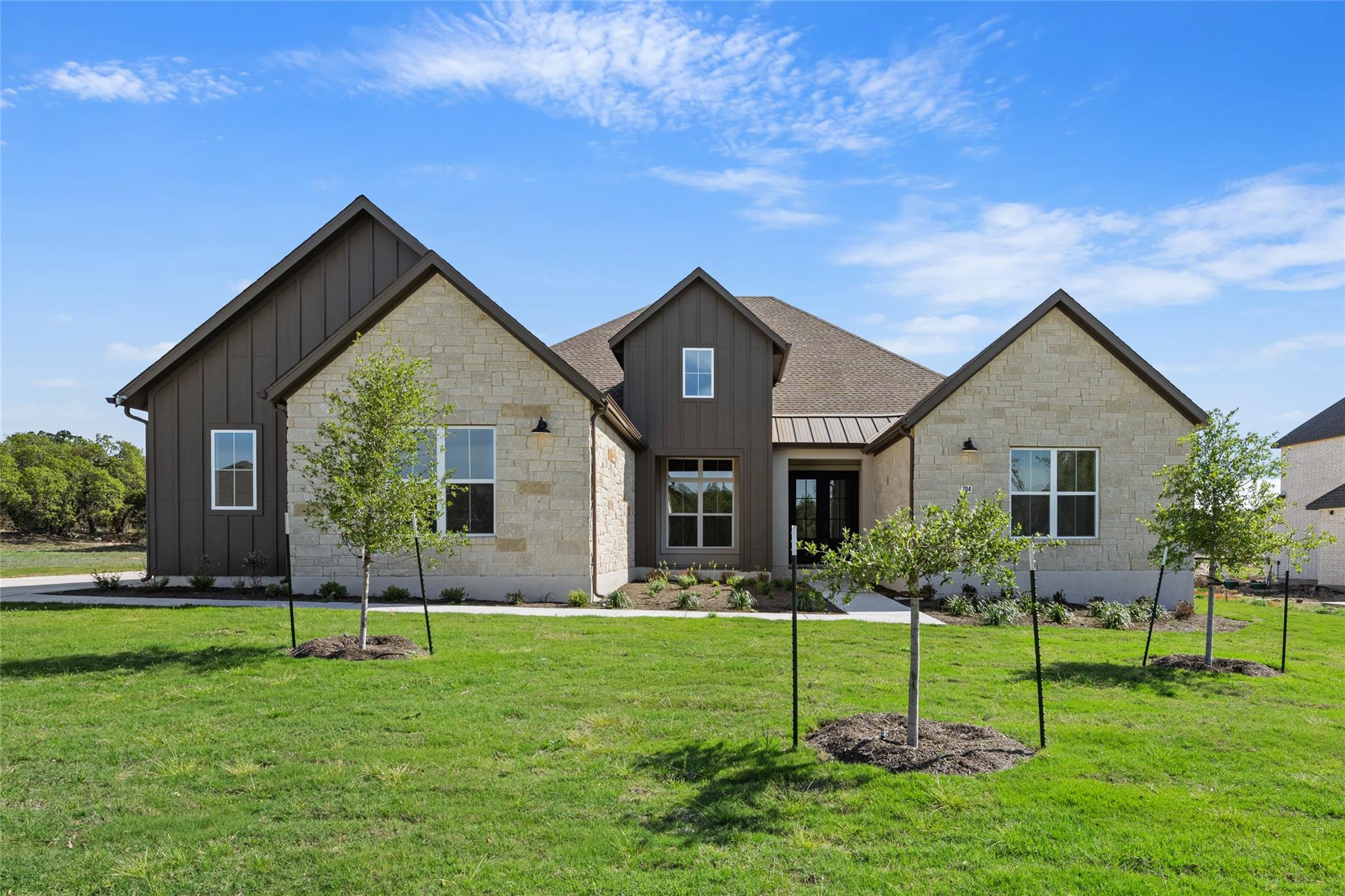 704 Prairie Clover Dr Property Photo 2