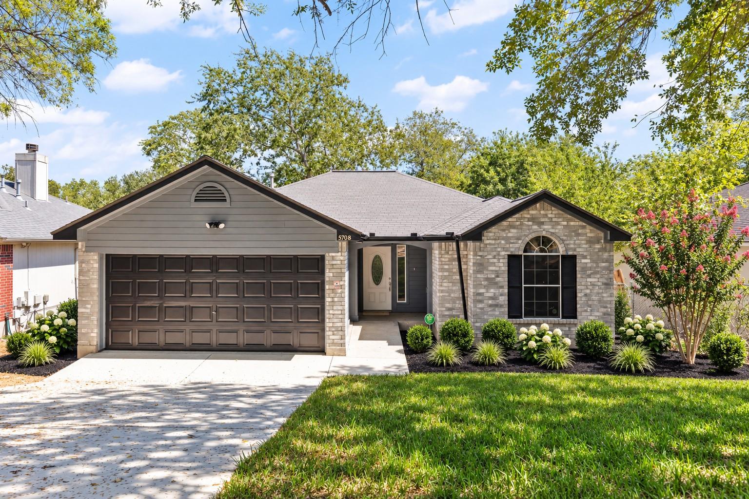 5708 Lark Creek Dr Property Photo 1